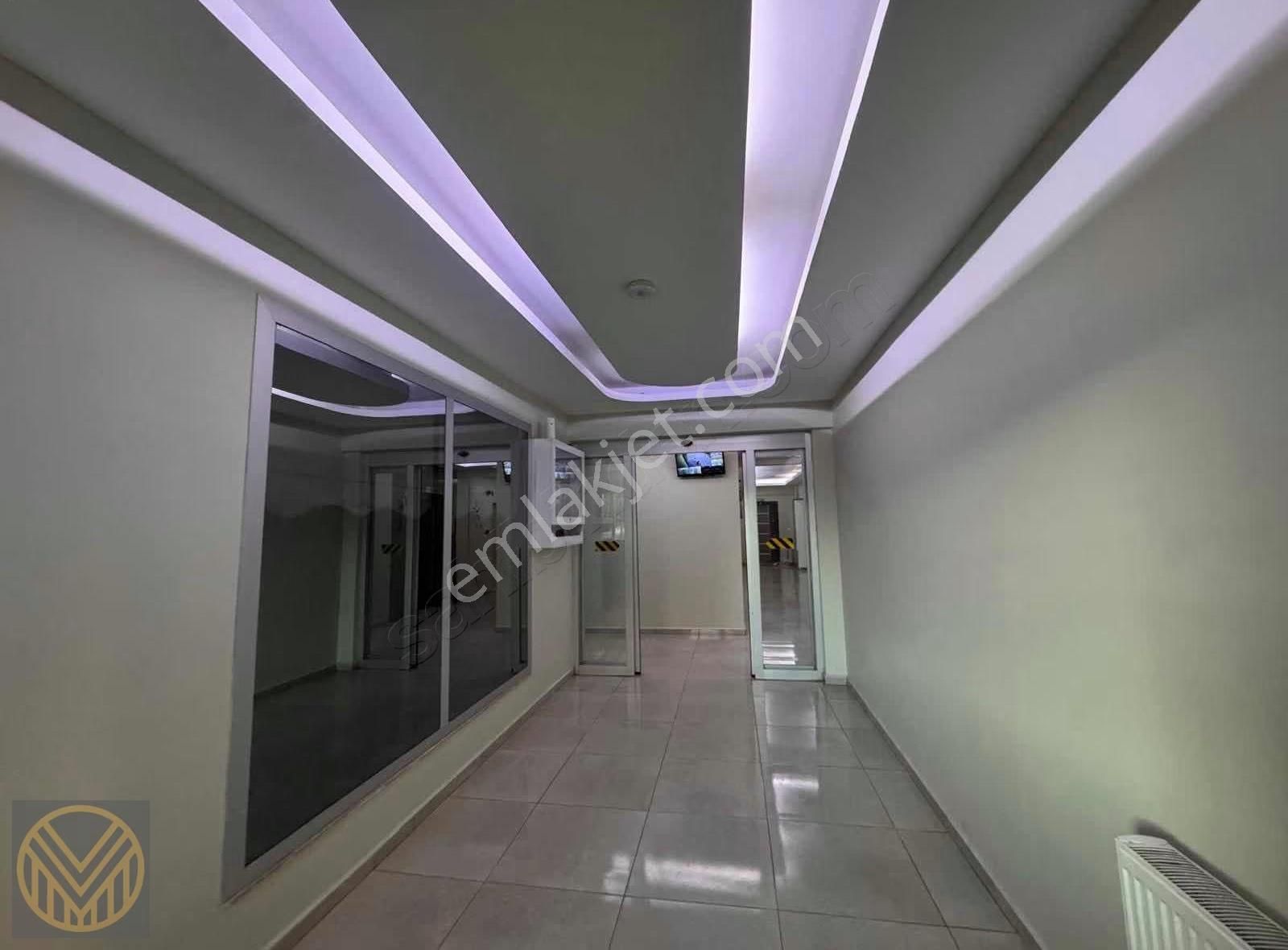 Beyazşehir'de Harika Konumda Lüks Daire