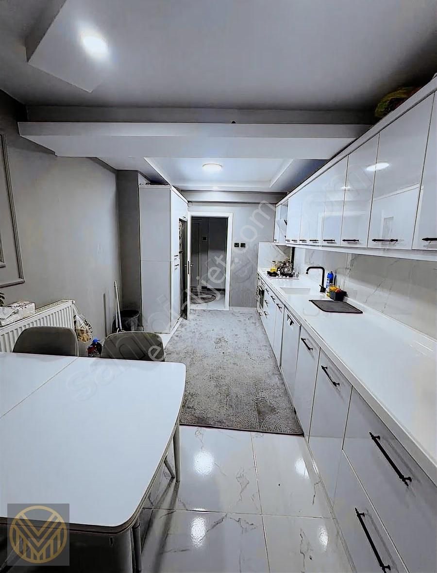 Acıbadem Hastanesi Karşısı Satılık Daire - Görsel 2