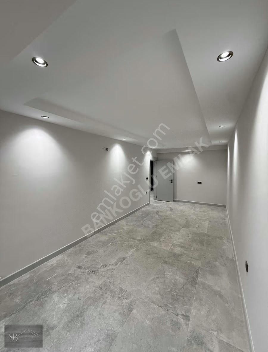 Bankoğlu Emlak'tan Sıfır Kiralık Ofis - Görsel 14
