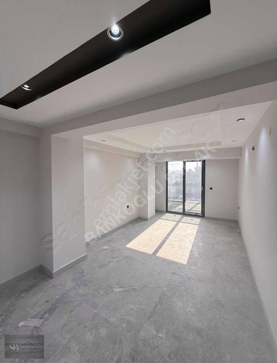 Bankoğlu Emlak'tan Sıfır Kiralık Ofis - Görsel 2
