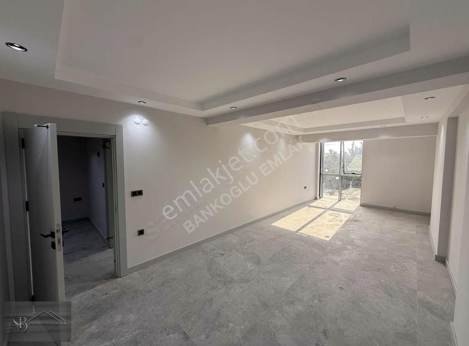 Bankoğlu Emlak'tan Sıfır Kiralık Ofis - Görsel 10