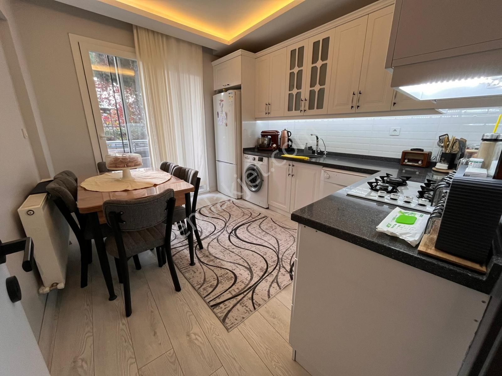 Bozyaka Çalıkuşu Mahallesinde Komple Satılık Bina - Görsel 6