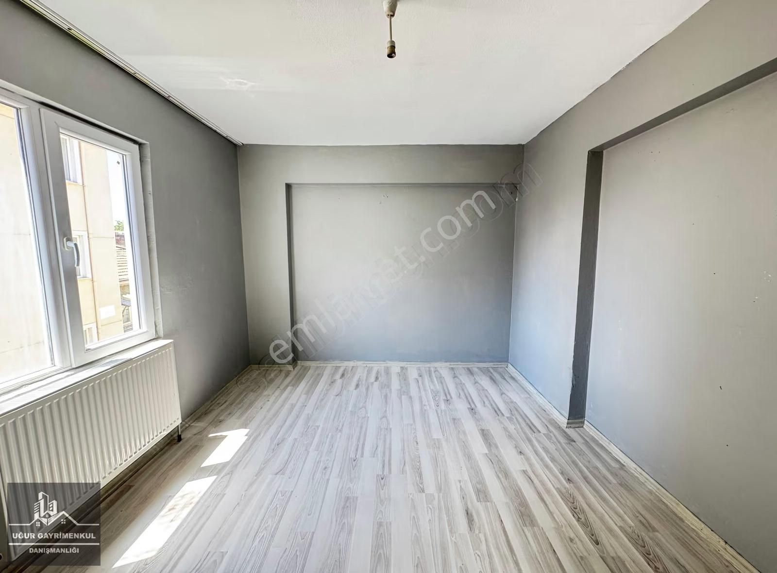 Uğur Gayrimenkul'den Kayhan'da Ara Kat Kiralık 2+1 Daire - Görsel 3