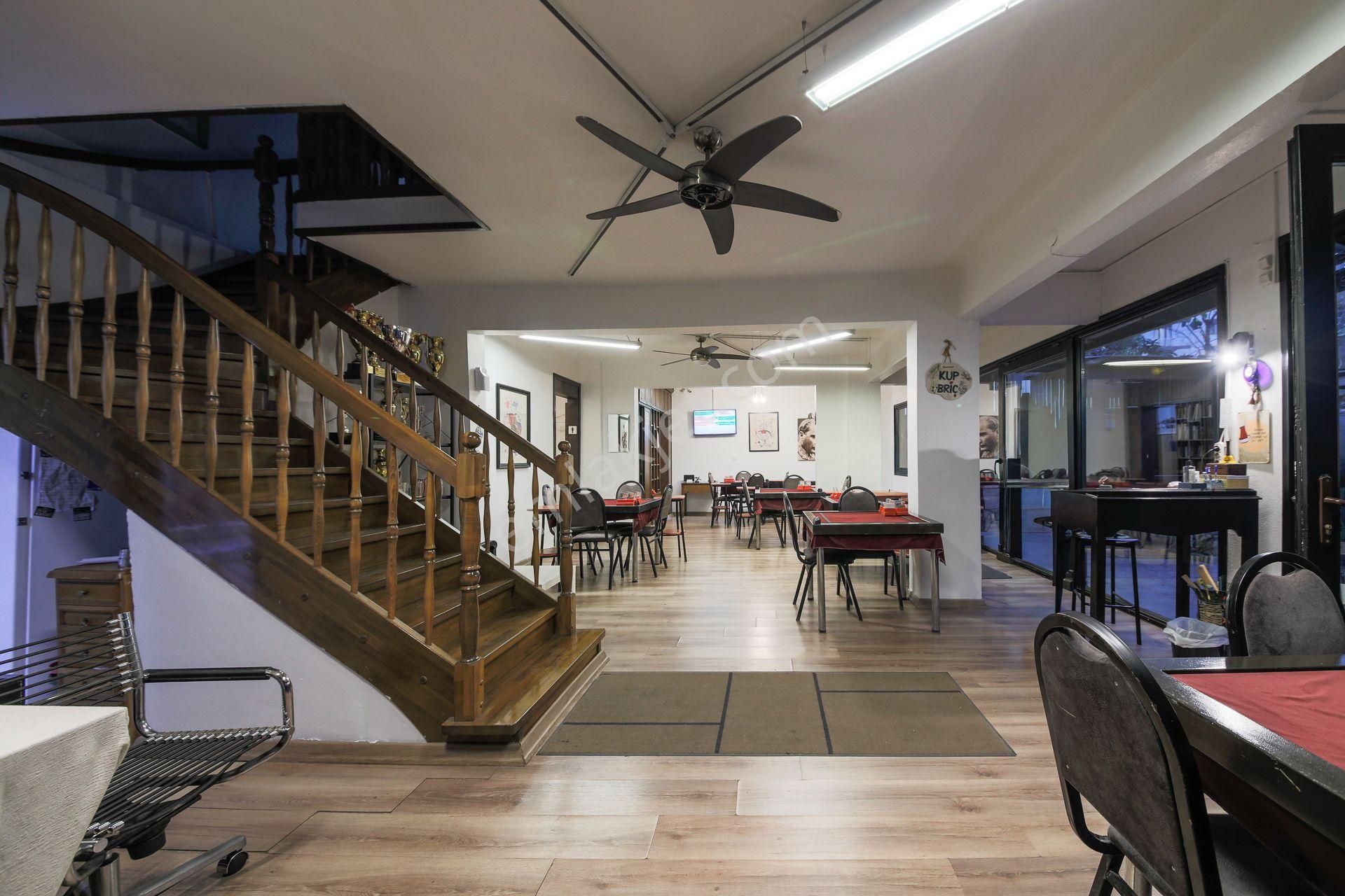 Bostancı Merkezde Köşe Konumlu Satılık Komple Bina - Görsel 7