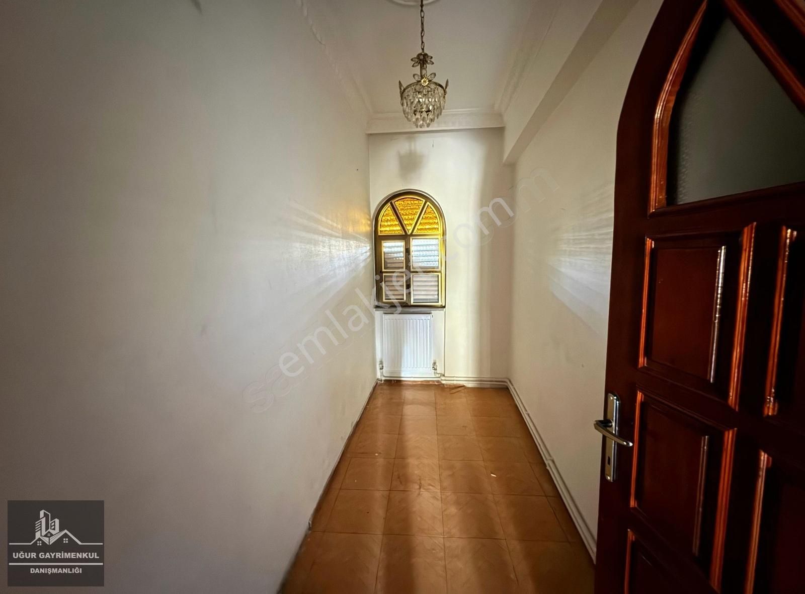 Uğur Gayrimenkul'den Gemsaz'da Kiralık 2+1 Daire - Görsel 4