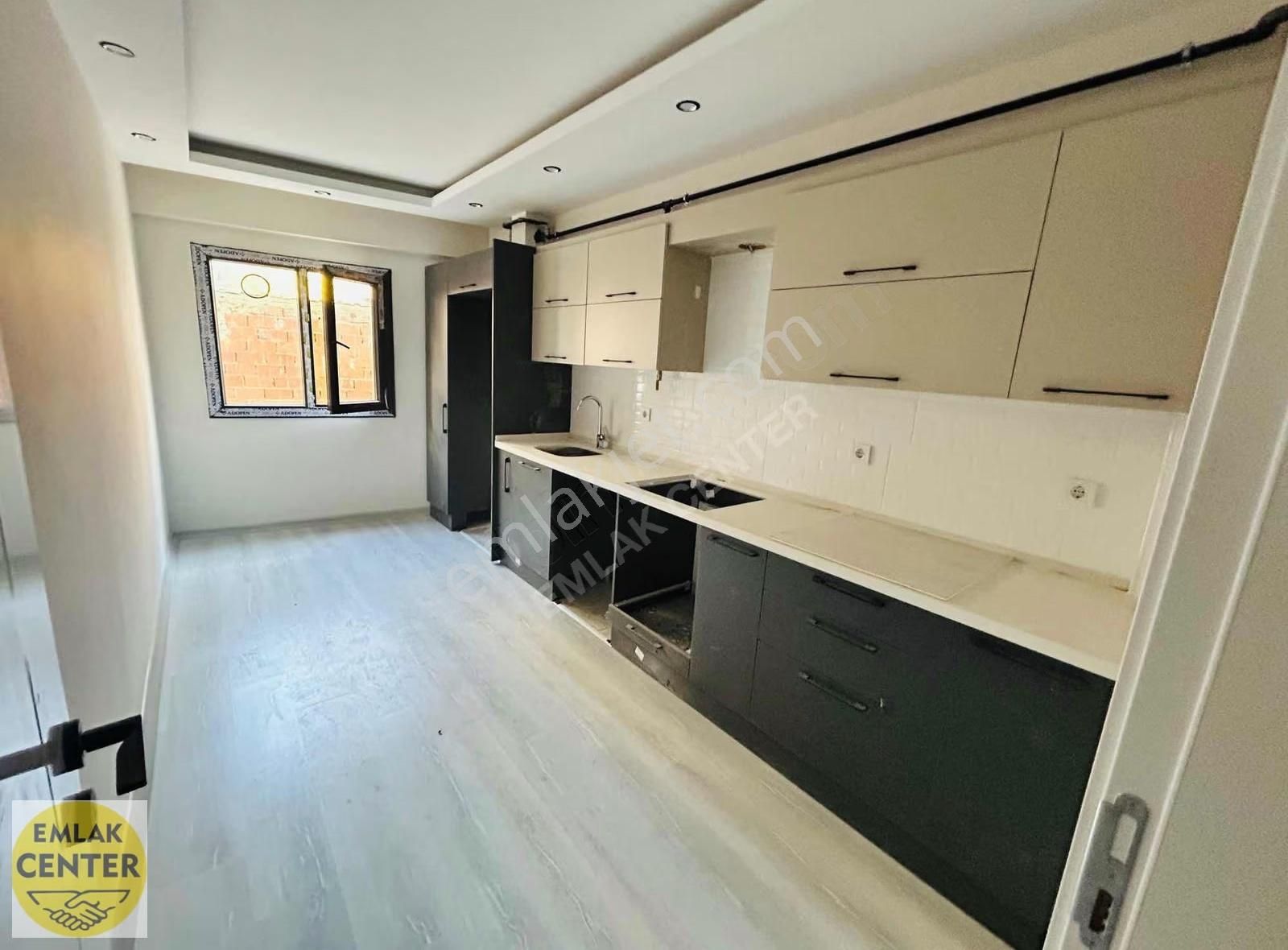 Muradiye Mah Satılık 3+1 Ebeveyn Banyolu Daire - Görsel 8