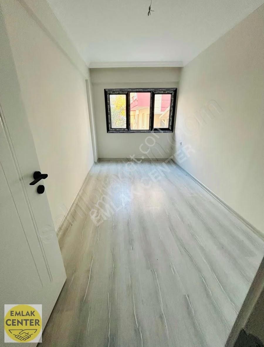 Muradiye Mah Satılık 3+1 Ebeveyn Banyolu Daire - Görsel 2