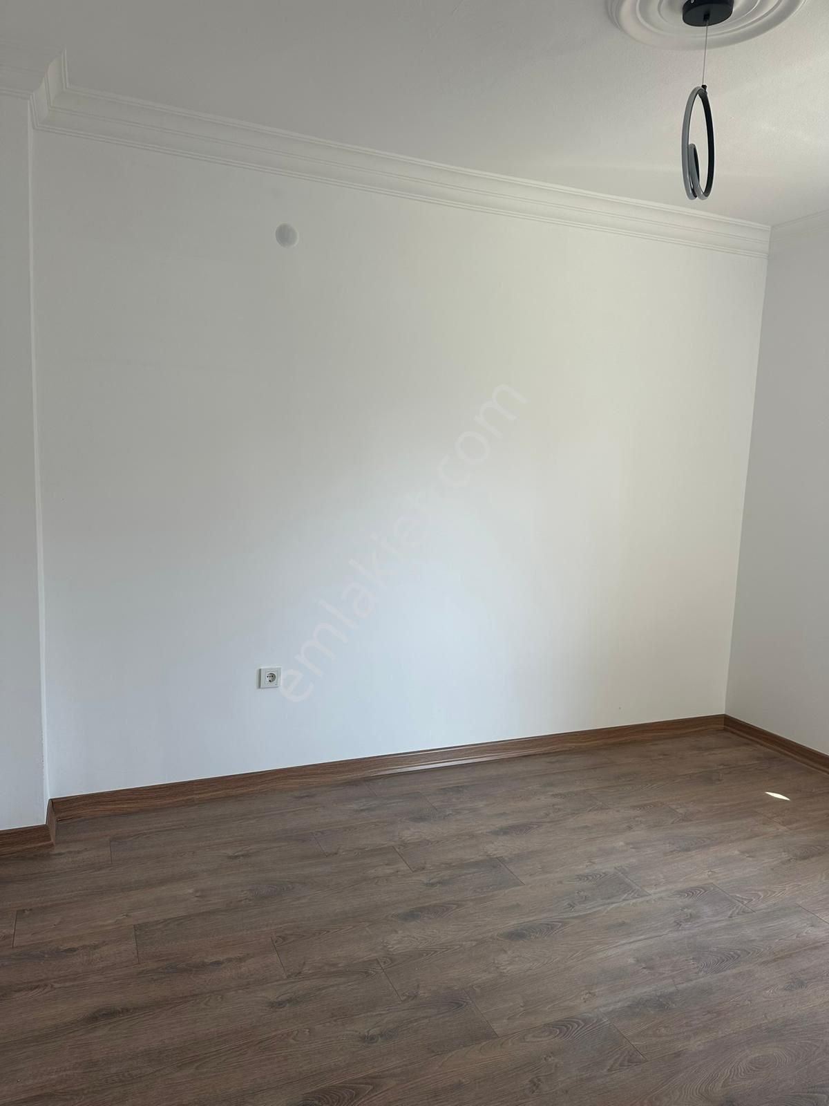 Kadınlar Denizi'nde 3+1 Site İçerisinde Satılık Villa - Görsel 5