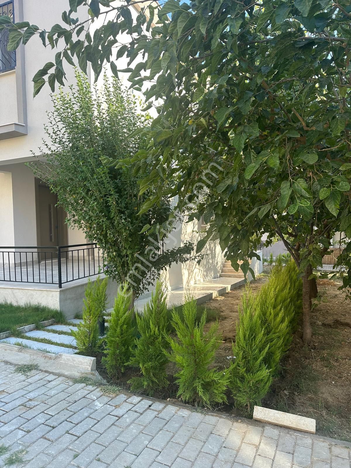 Kadınlar Denizi'nde 3+1 Site İçerisinde Satılık Villa - Görsel 12