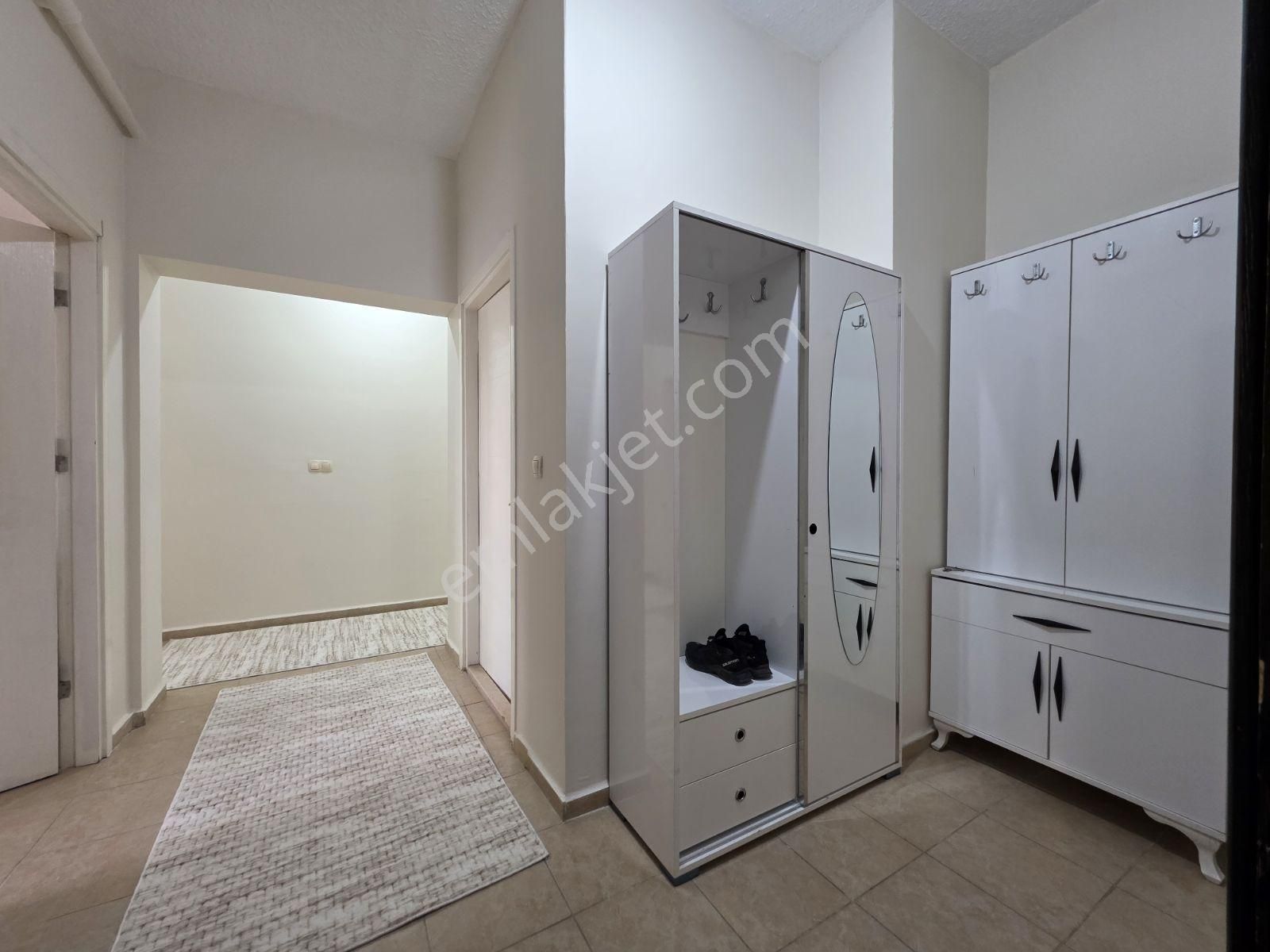Bursa Merkezde Eşyalı Kiralık 4+1 Daire - Görsel 13