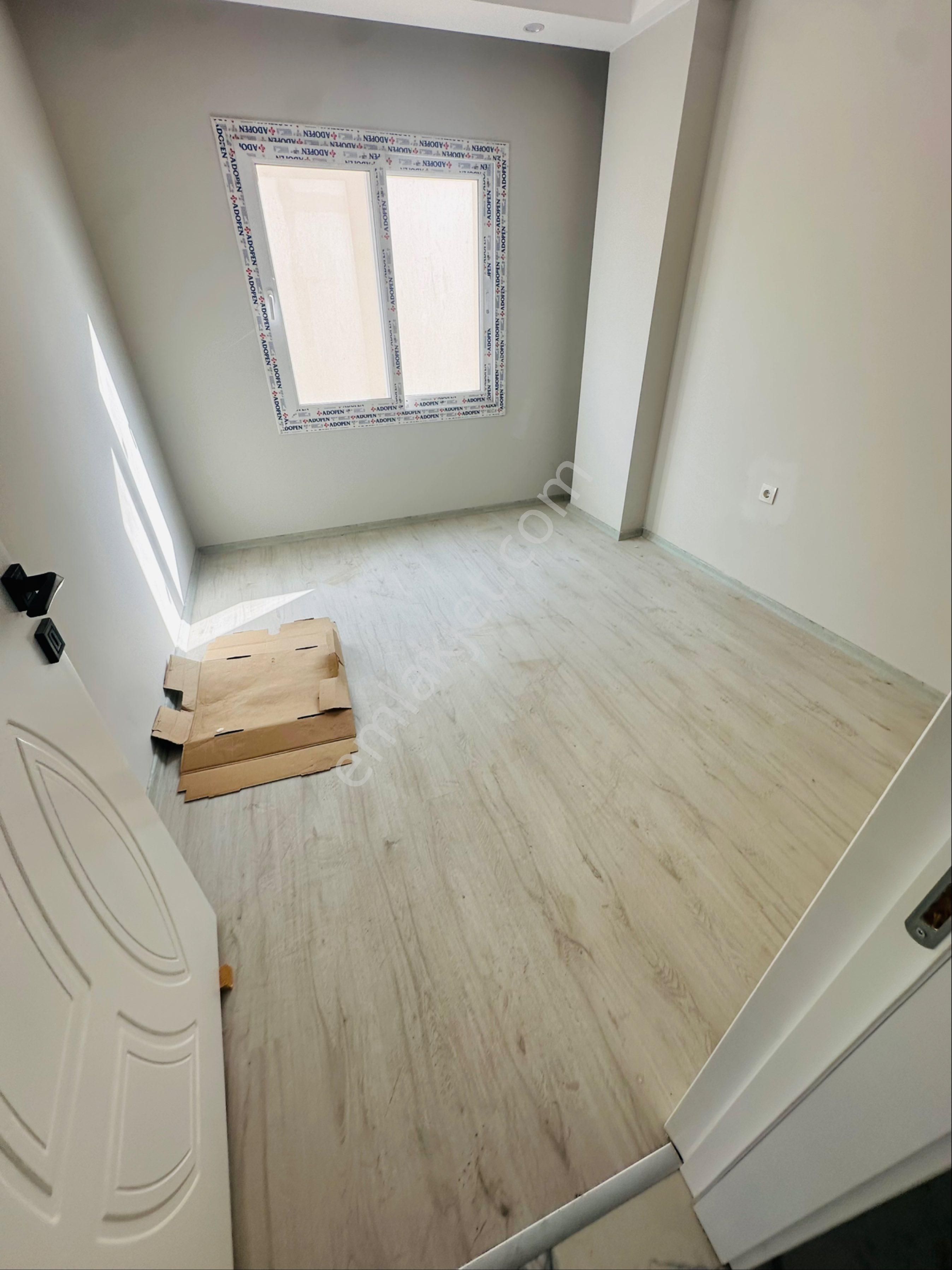 Aziz Emlak‘tan Yalın Ayakta Satılık Müstakil Beş Katlı - Görsel 12