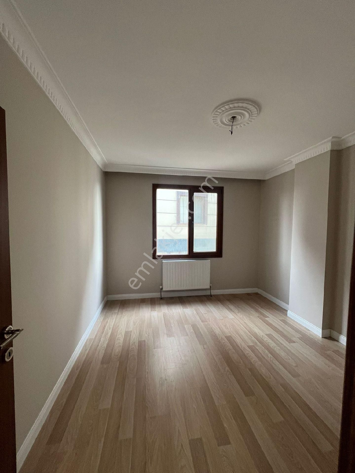 Beylikdüzü Kavaklı'da Sahil Mahallesi'nde 2+1 Büyük Metrekare Satılık Daire - Görsel 5