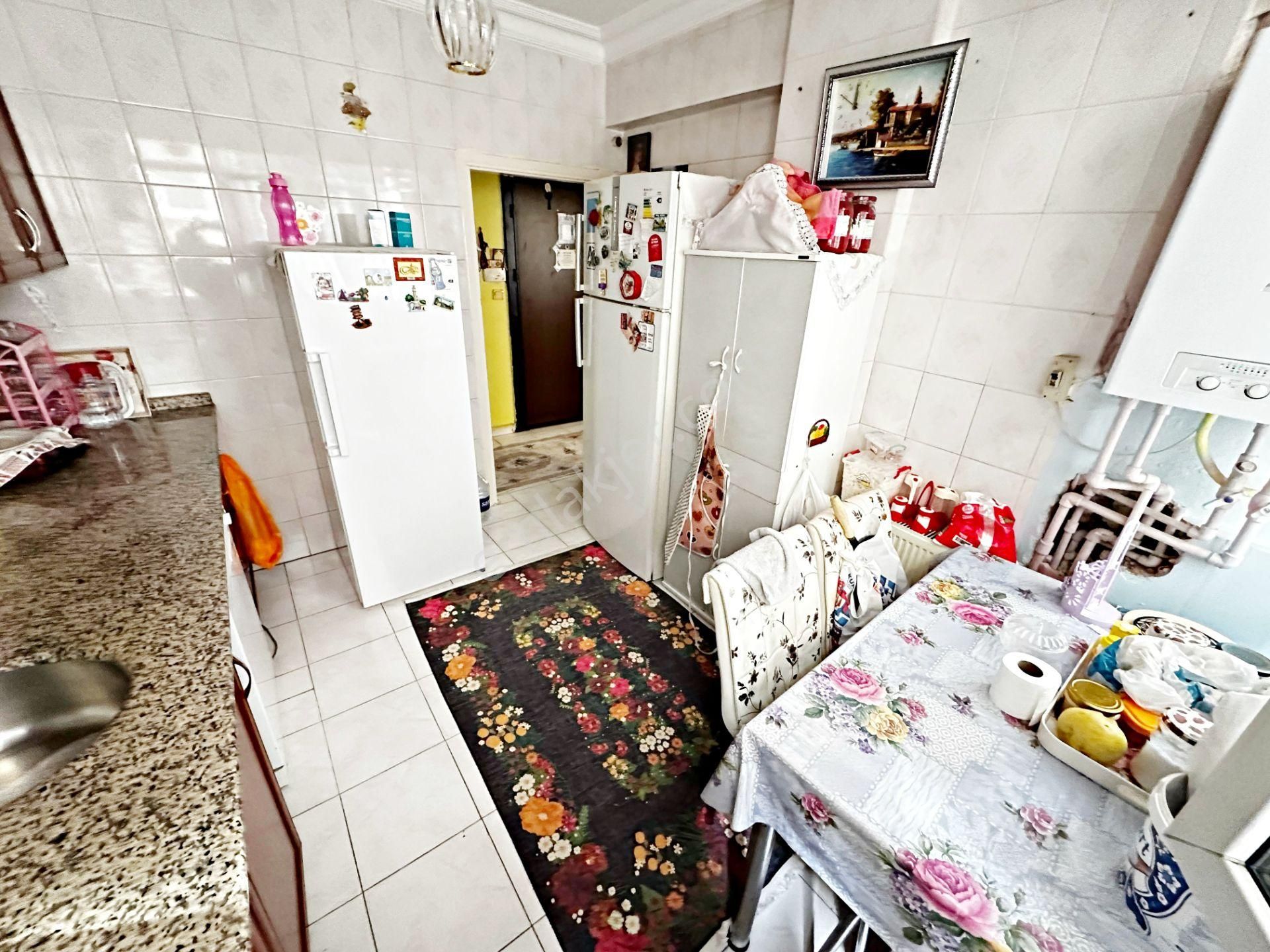 Marcity'den Basınsitesi Migros Market Yakını 27 Yıllık 3+1 Daire - Görsel 14