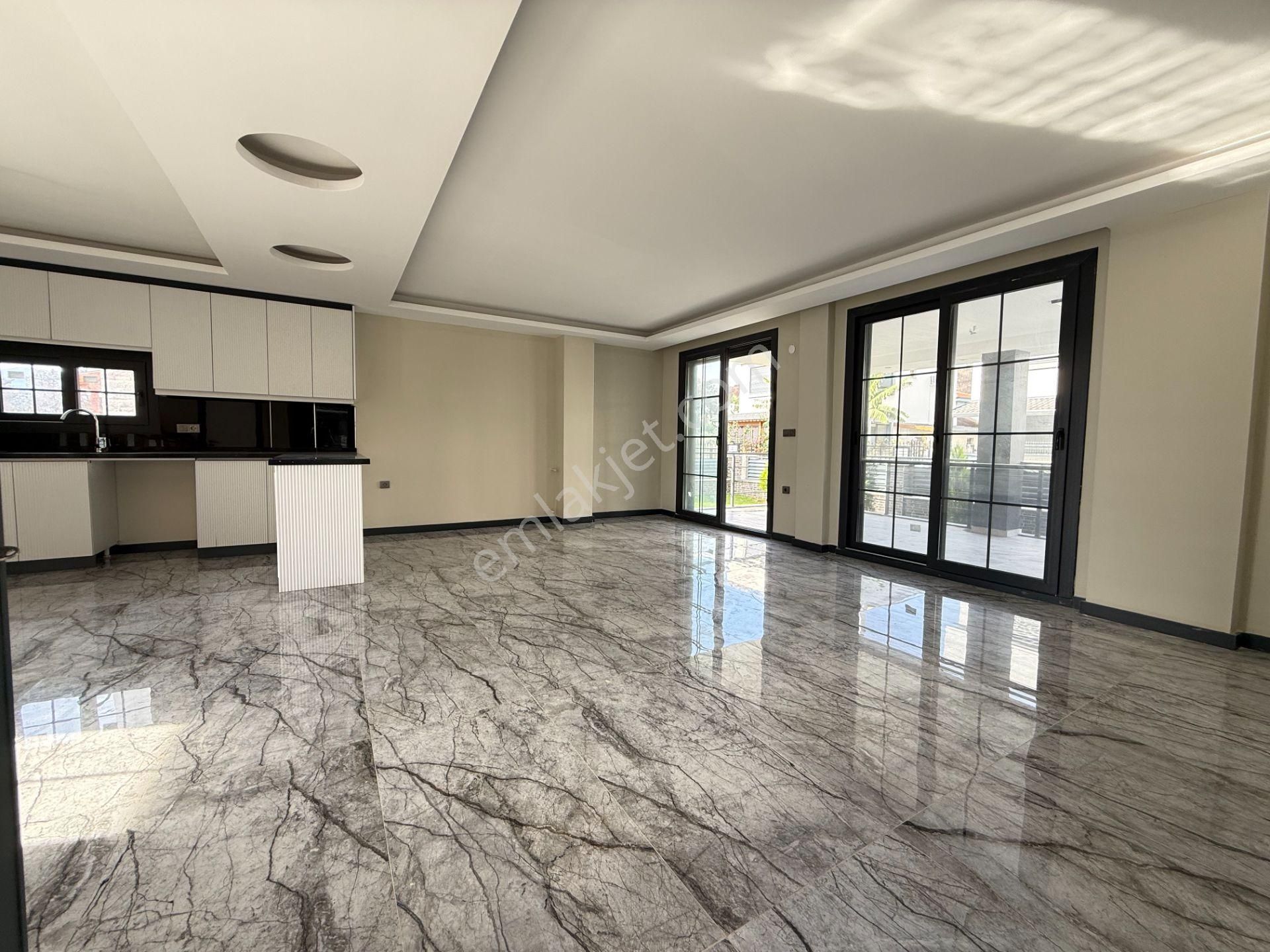 Seferihisar Doğanbeyde Satılık Müstakil Havuzlu Sıfır Lüks Villa - Görsel 18