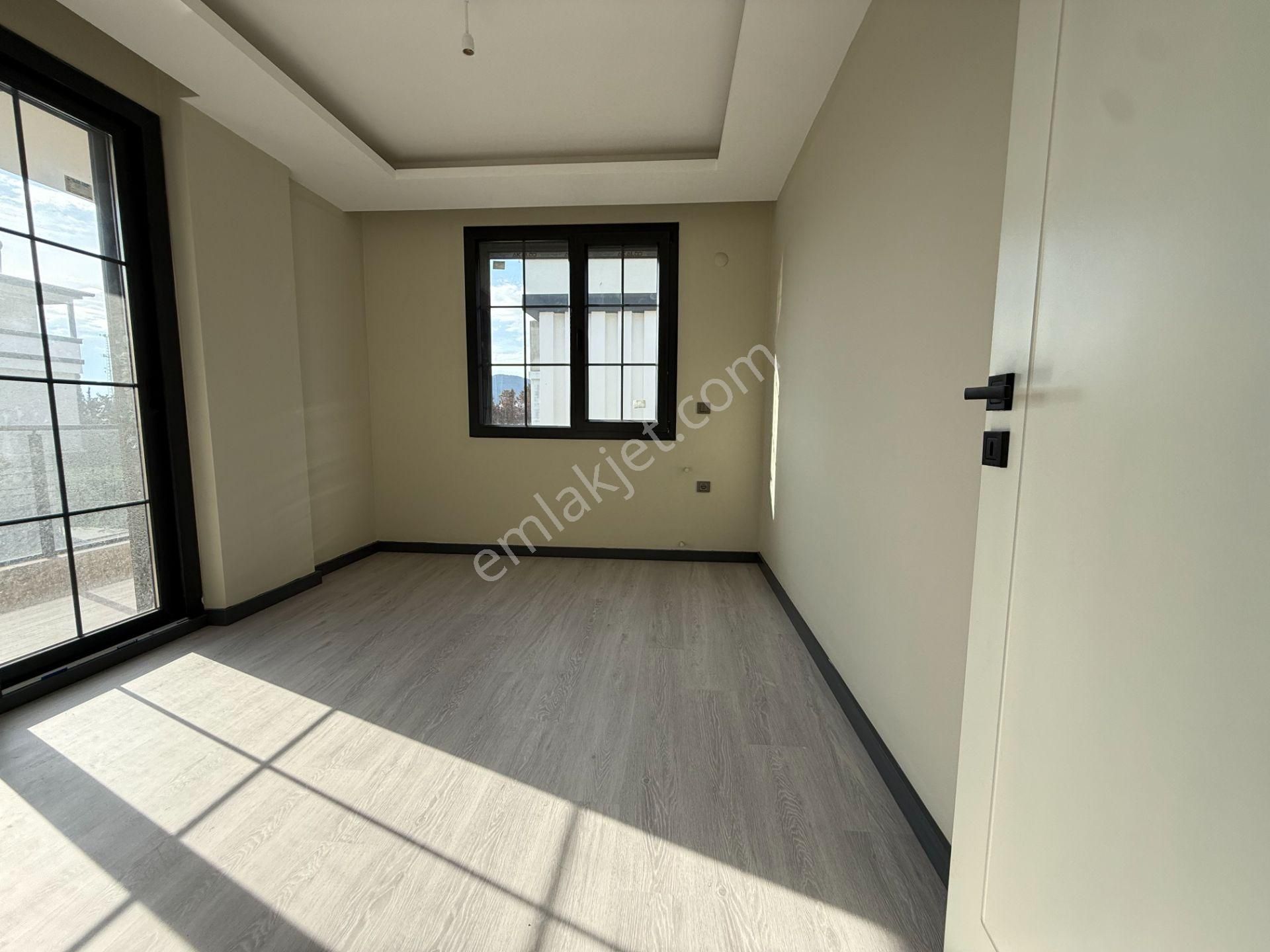 Seferihisar Doğanbeyde Satılık Müstakil Havuzlu Sıfır Lüks Villa - Görsel 21