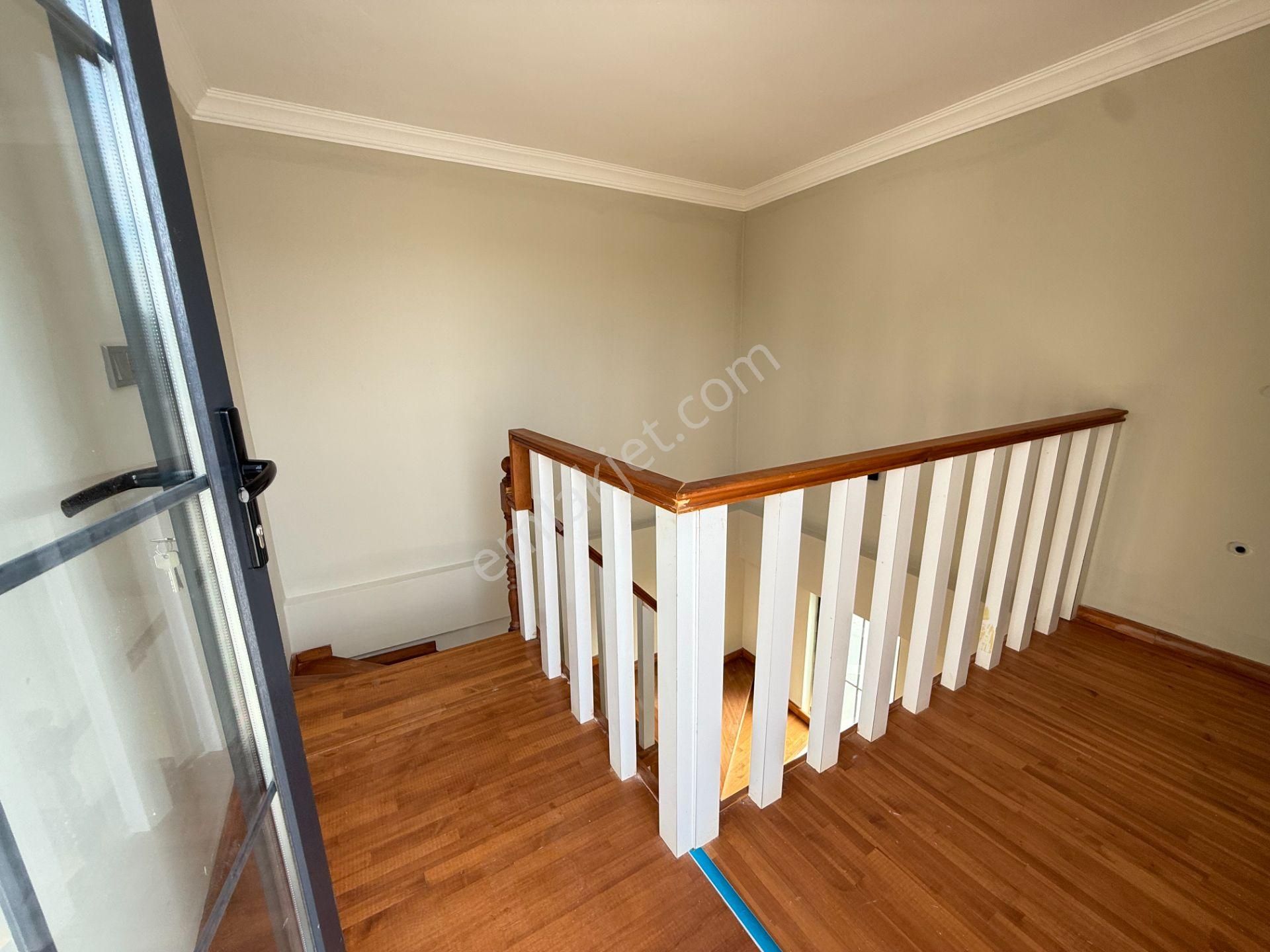 Seferihisar Doğanbeyde Satılık Müstakil Havuzlu Sıfır Lüks Villa - Görsel 27