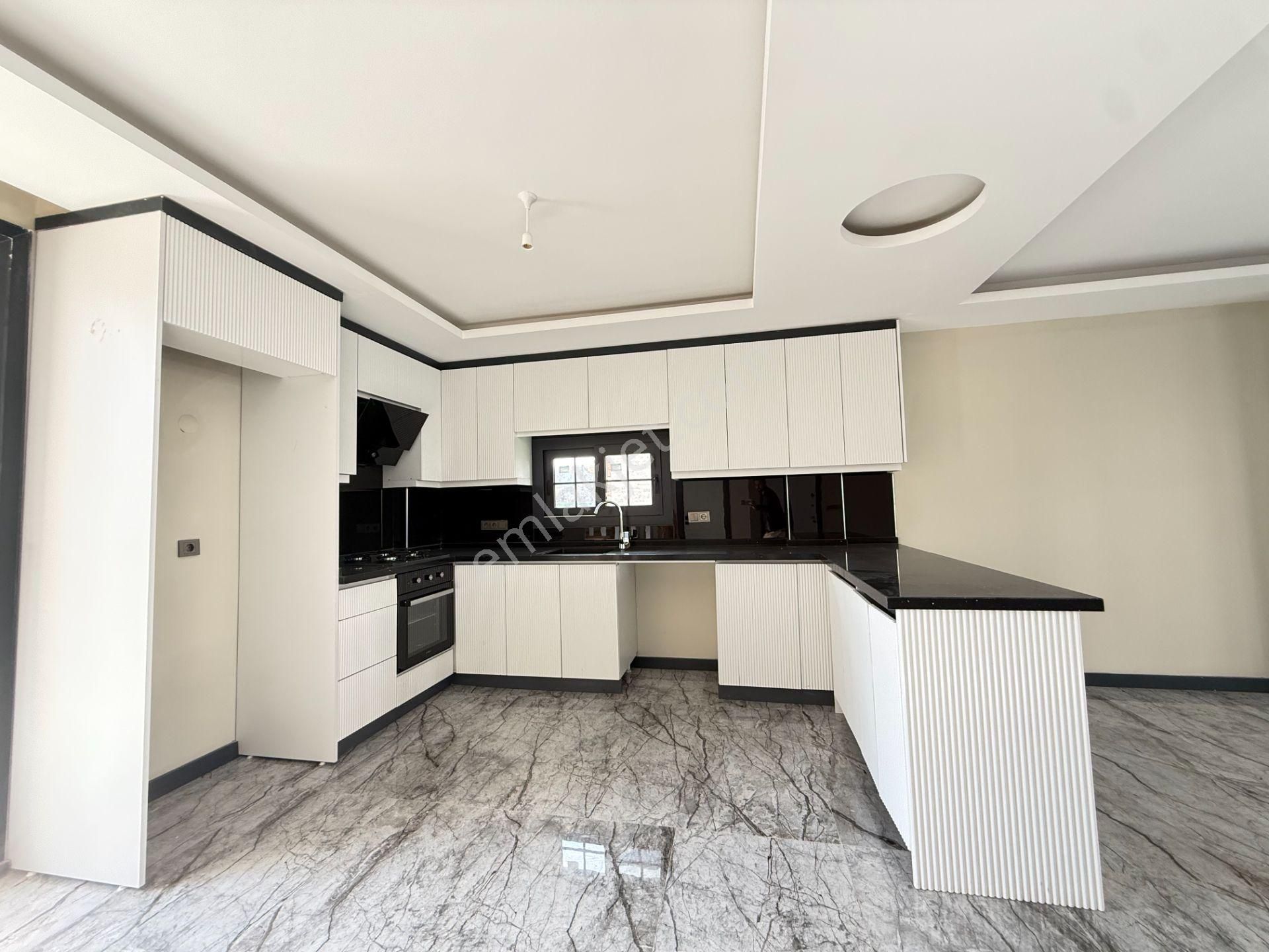 Seferihisar Doğanbeyde Satılık Müstakil Havuzlu Sıfır Lüks Villa - Görsel 20