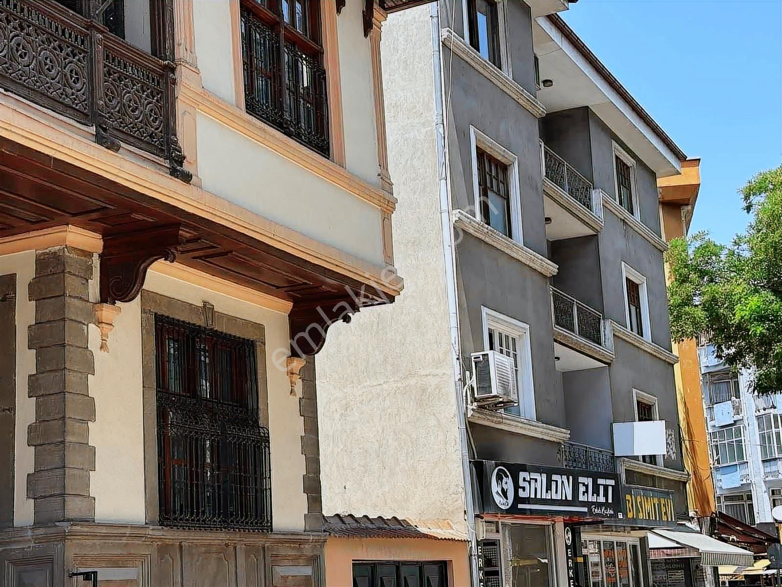 Konyanın Kalbinde, Bakımlı Ve Modern Tasarımlı Satılık 1+1 Ofis - Görsel 19