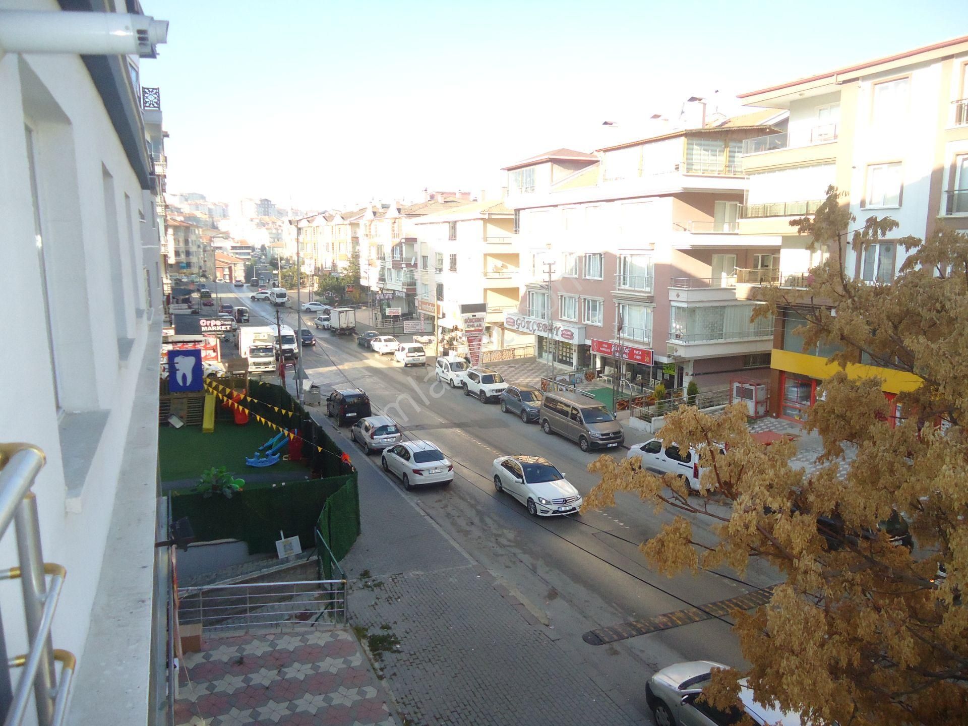 Krc'den Şahintepe'de Merkezi Konumda Kiralık 3+1 Daire - Görsel 20