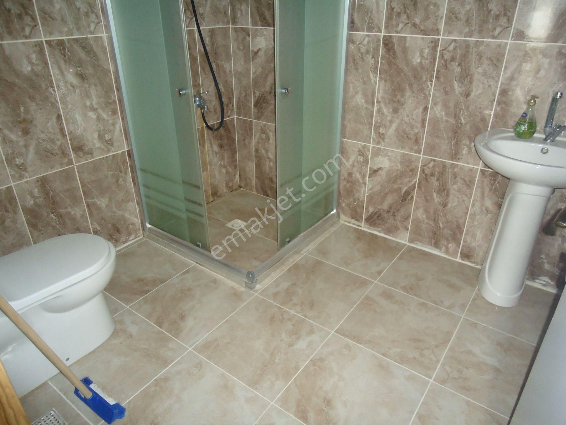 Krc'den Şahintepe'de Merkezi Konumda Kiralık 3+1 Daire - Görsel 17