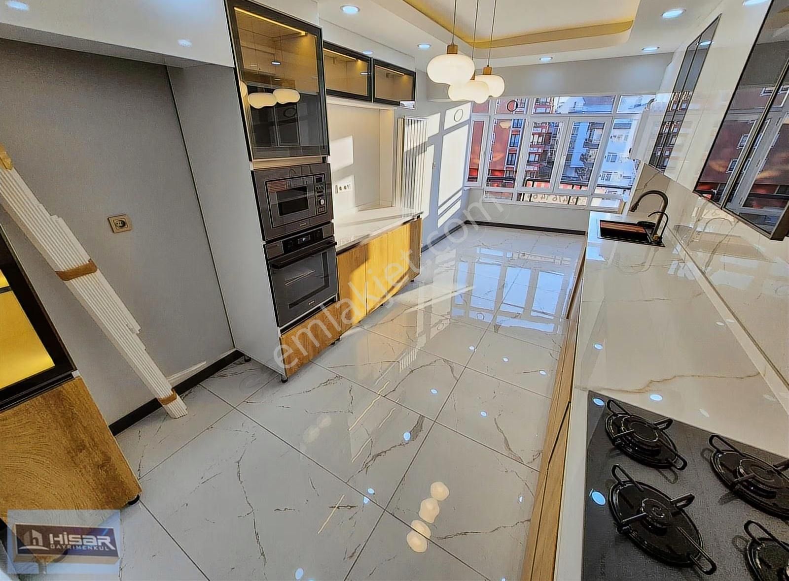 Hisardan Vadi Ve Orman Manzaralı Ultra Lüks Yapılı Çift Banyolu - Görsel 12