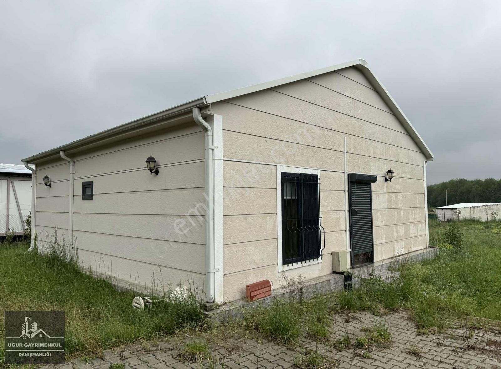 Uğur Gayrimenkul'den Satılık Çelik Konstrüksiyon Villa - Görsel 11