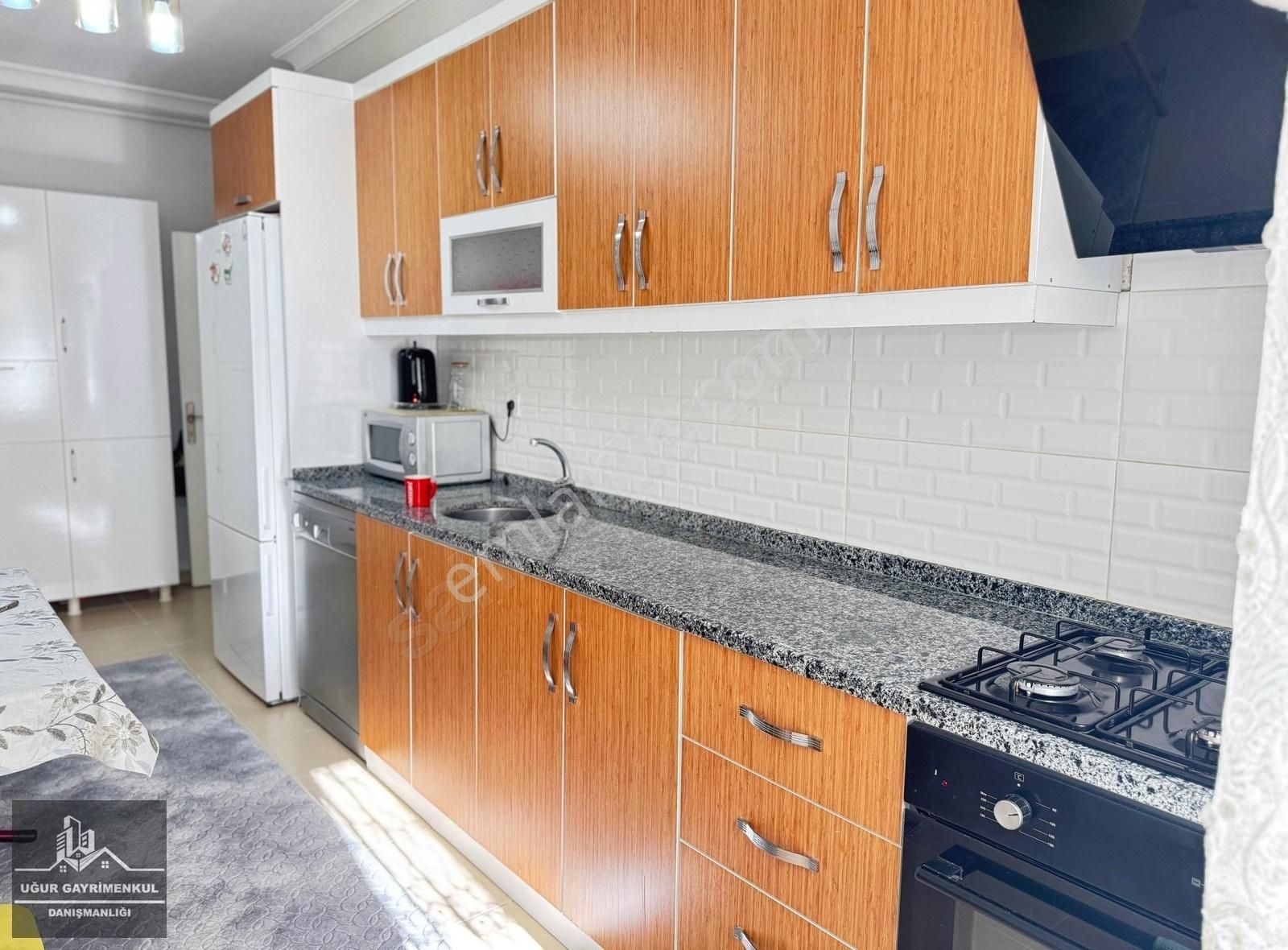 Uğur Gayrimenkul'den Hisartepe'de Satılık 2+1 Daire - Görsel 10