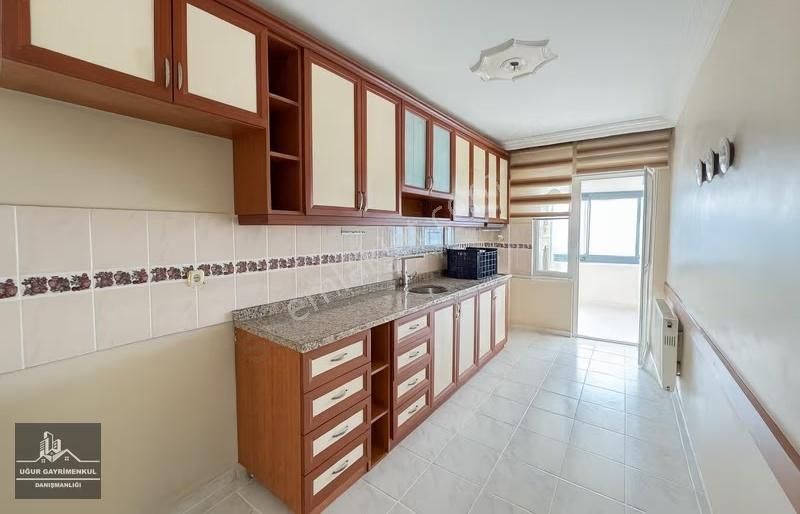 Uğur Gayrimenkul'den Manastır'da Deniz Ve Şehir Manzaralı Daire - Görsel 21