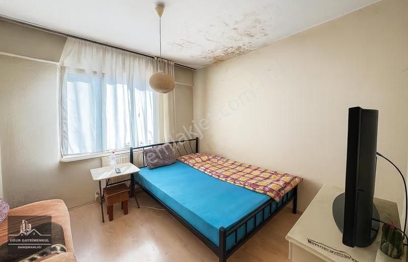 Uğur Gayrimenkul'den Sahile Yakın Konumda Satılık 2+1 Daire - Görsel 2