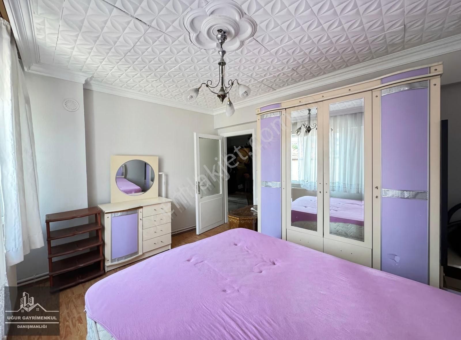 Uğur Gayrimenkul'den Balıkpazarında Eşyalı Ve Klimalı 2+1 Daire - Görsel 15