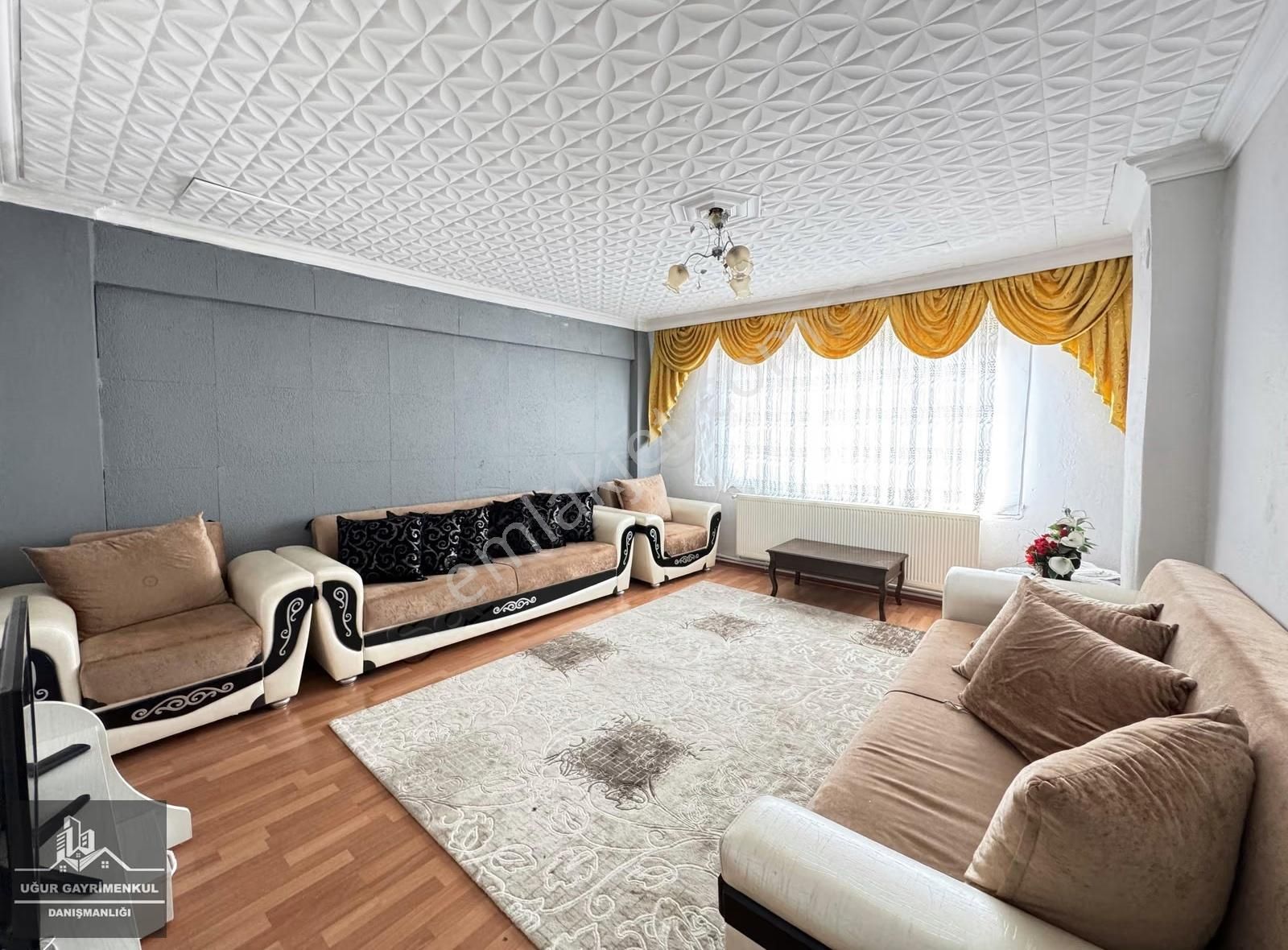 Uğur Gayrimenkul'den Balıkpazarında Eşyalı Ve Klimalı 2+1 Daire - Görsel 3