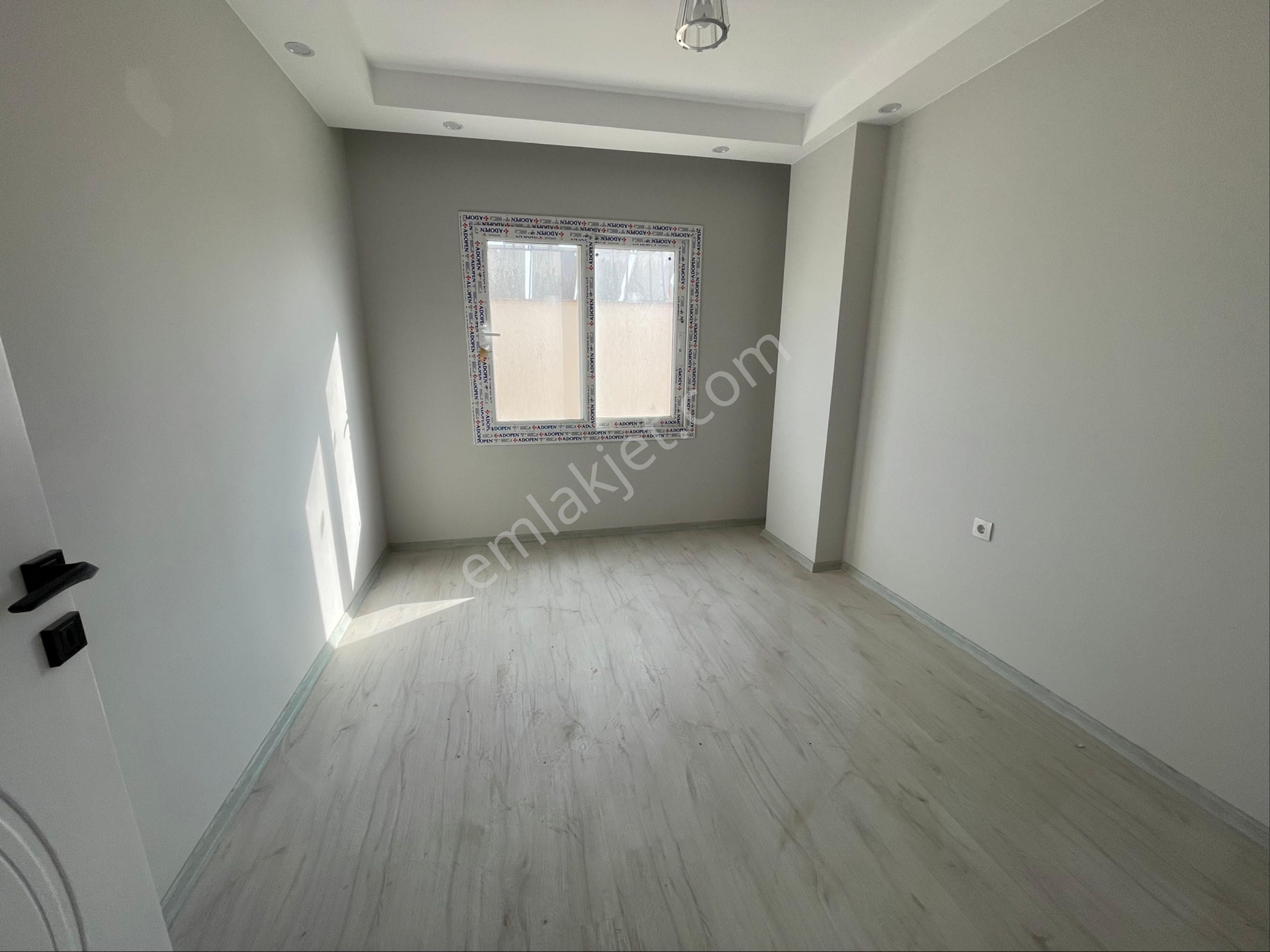 Aziz Emlaktan Yalınayakta Acil Satılık Komplr Bina - Görsel 10