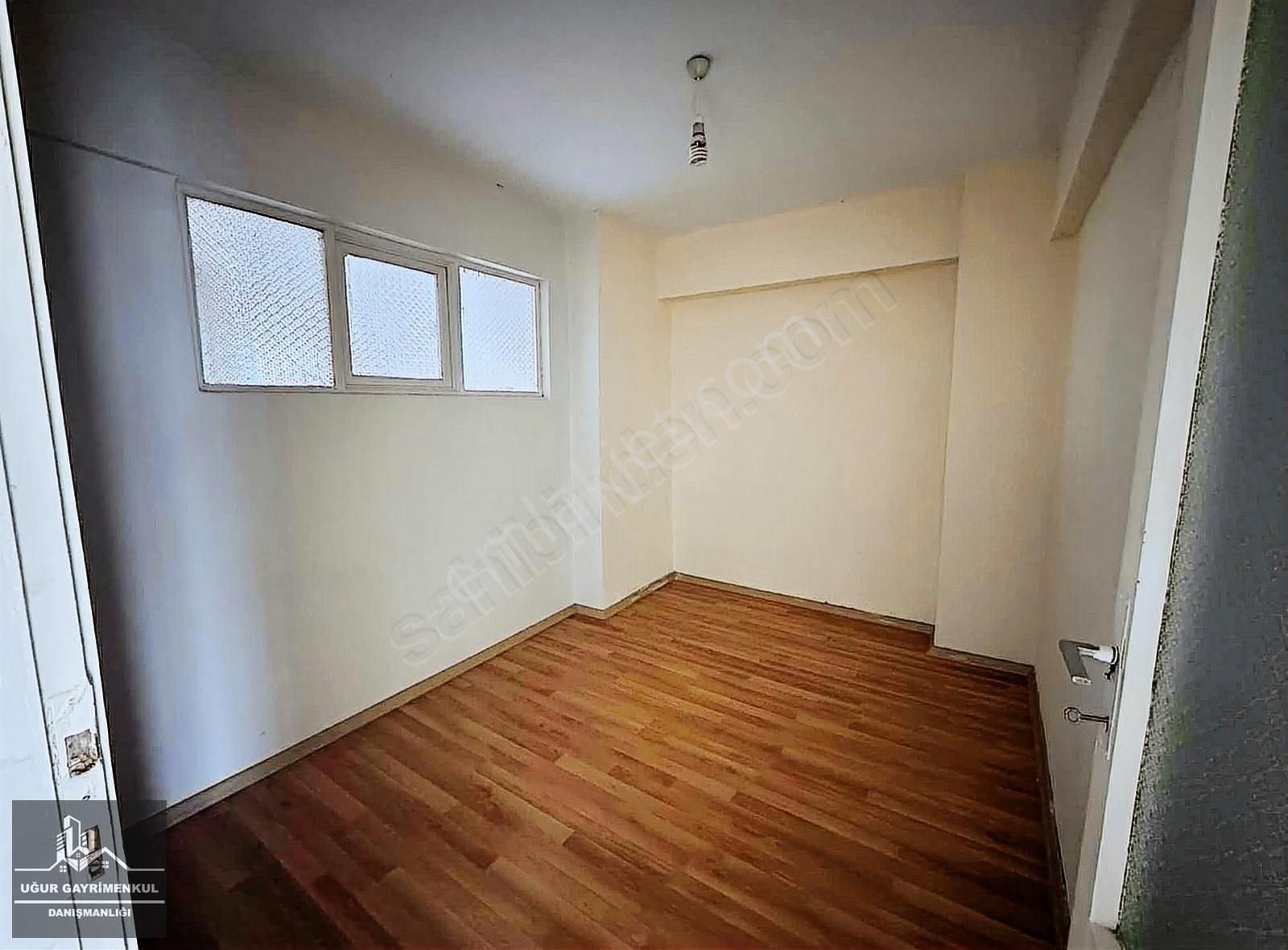 Uğur Gayrimenkul'den Kayıkhane'de Denize Sıfır Ara Kat 2+1 Daire - Görsel 8