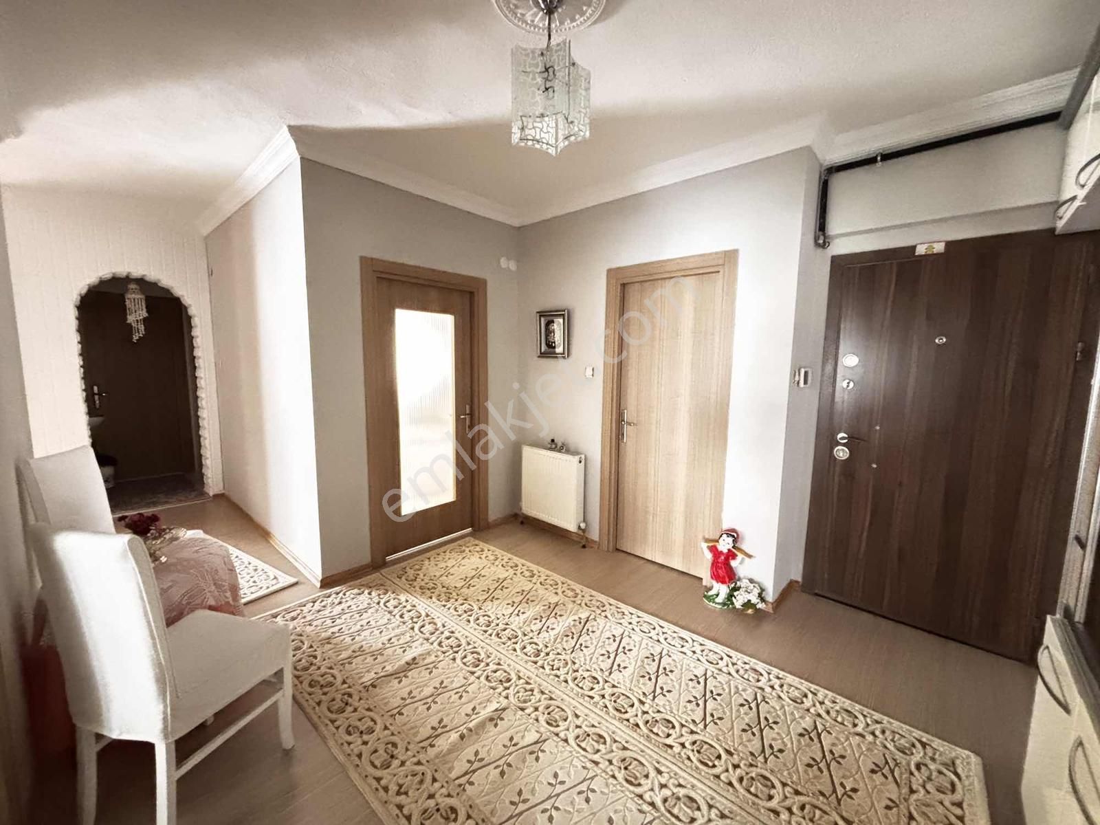 Tuna Gayrimenkul'den Satılık Fatih Mah.de Satılık Ara Kat Daire - Görsel 6