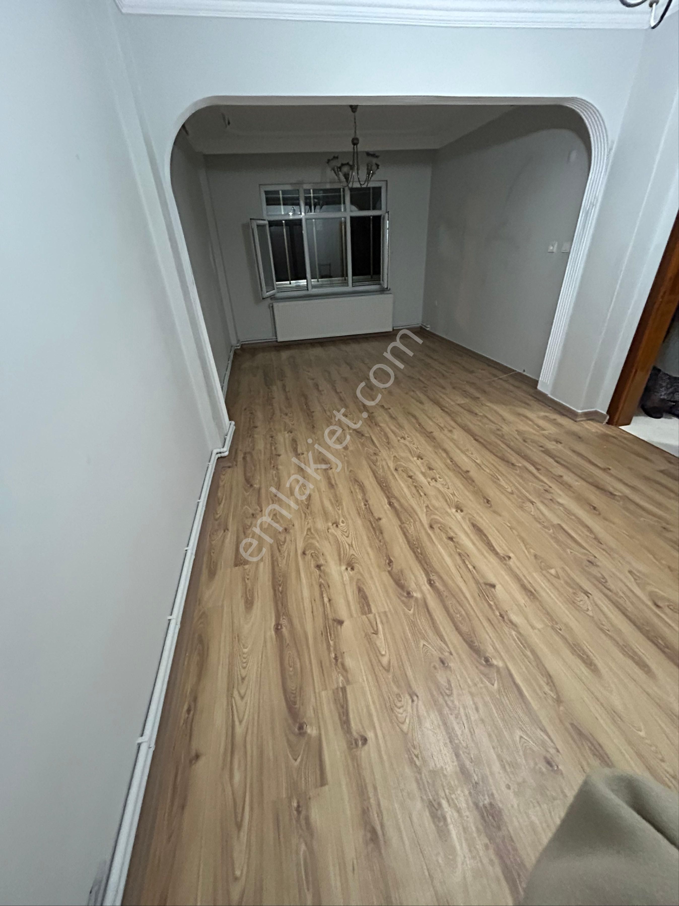 Uğurmumcu Mahallesi 2+1 110m2 Mükemmel Konumda Fırsat 1.kat Daire - Görsel 5