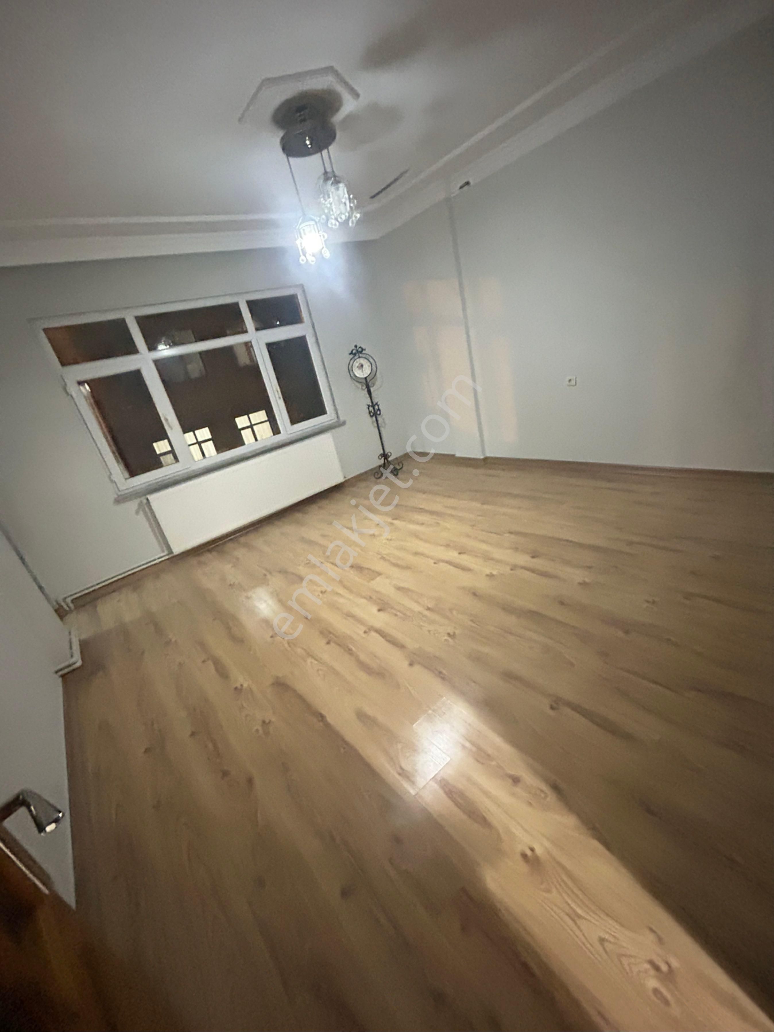 Uğurmumcu Mahallesi 2+1 110m2 Mükemmel Konumda Fırsat 1.kat Daire - Görsel 18