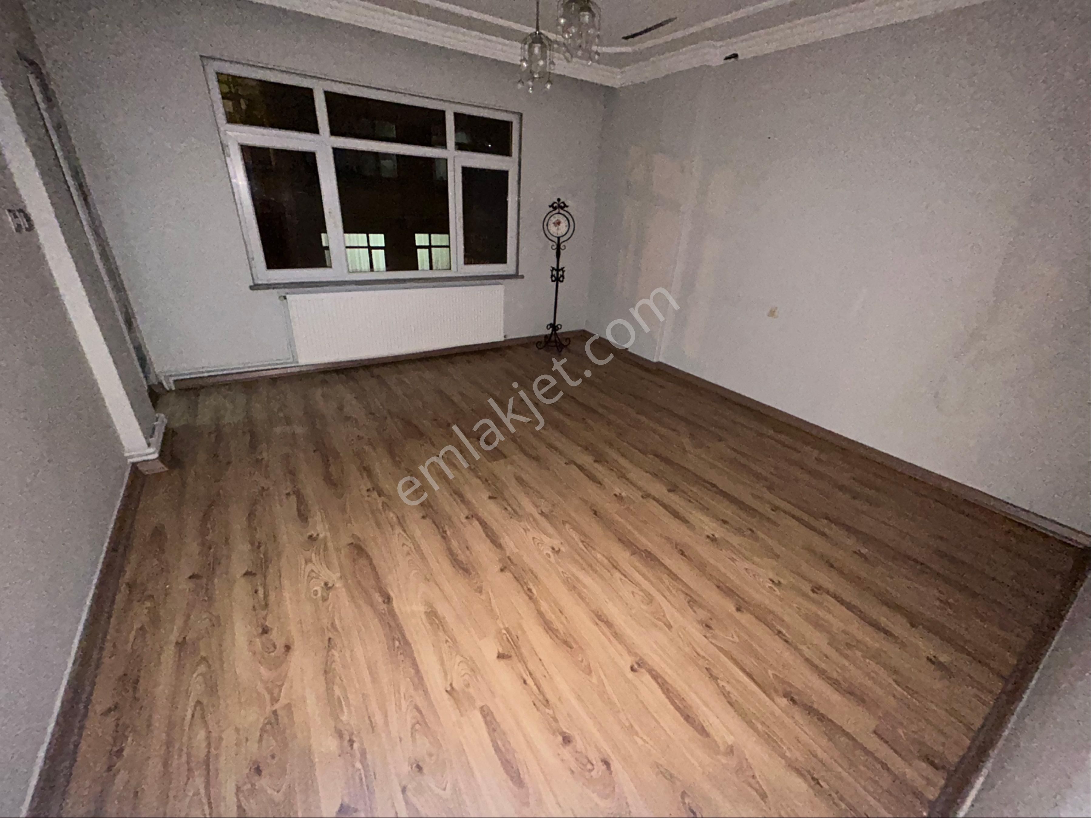 Uğurmumcu Mahallesi 2+1 110m2 Mükemmel Konumda Fırsat 1.kat Daire - Görsel 12