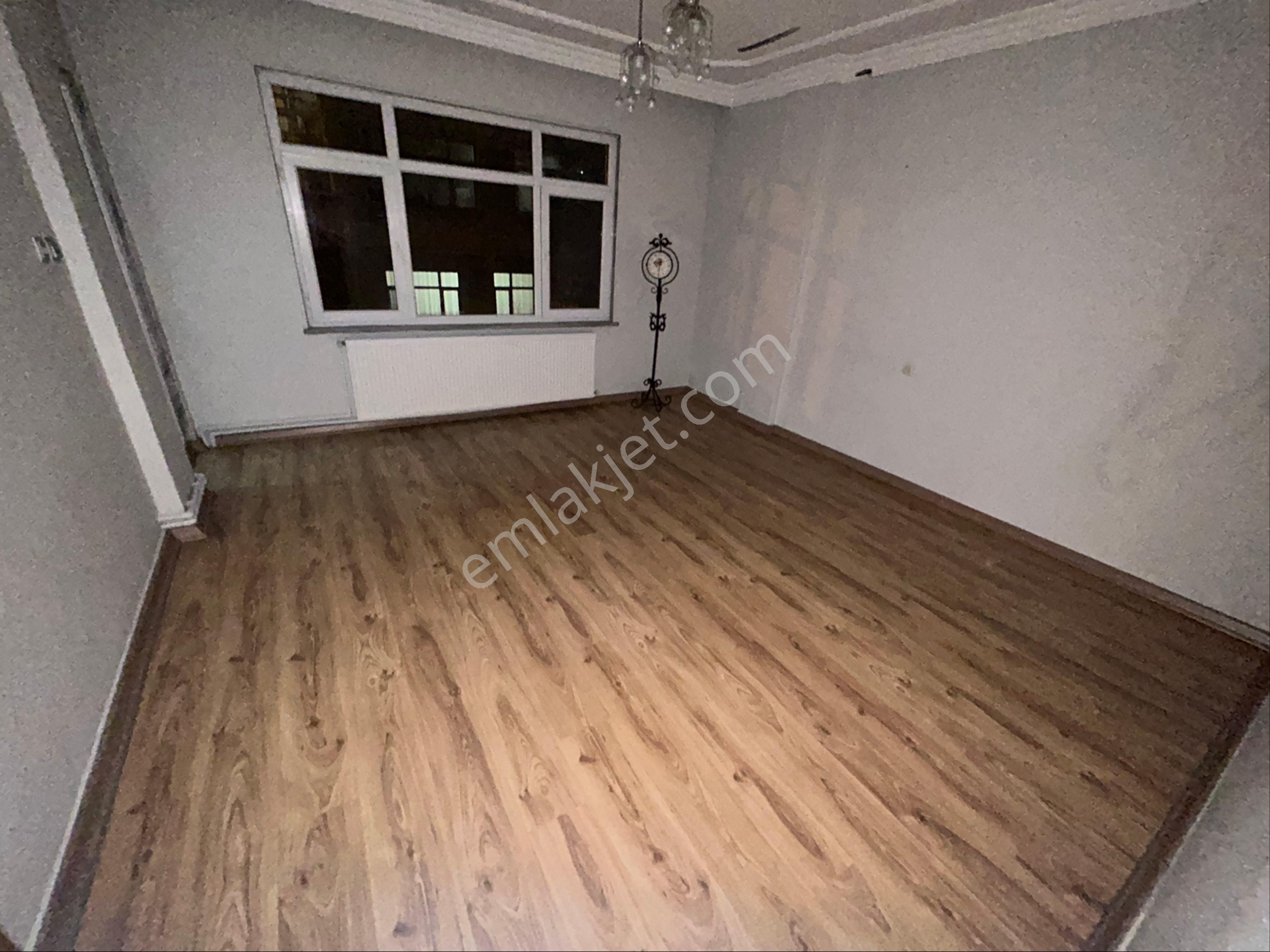 Uğurmumcu Mahallesi 2+1 110m2 Mükemmel Konumda Fırsat 1.kat Daire - Görsel 11