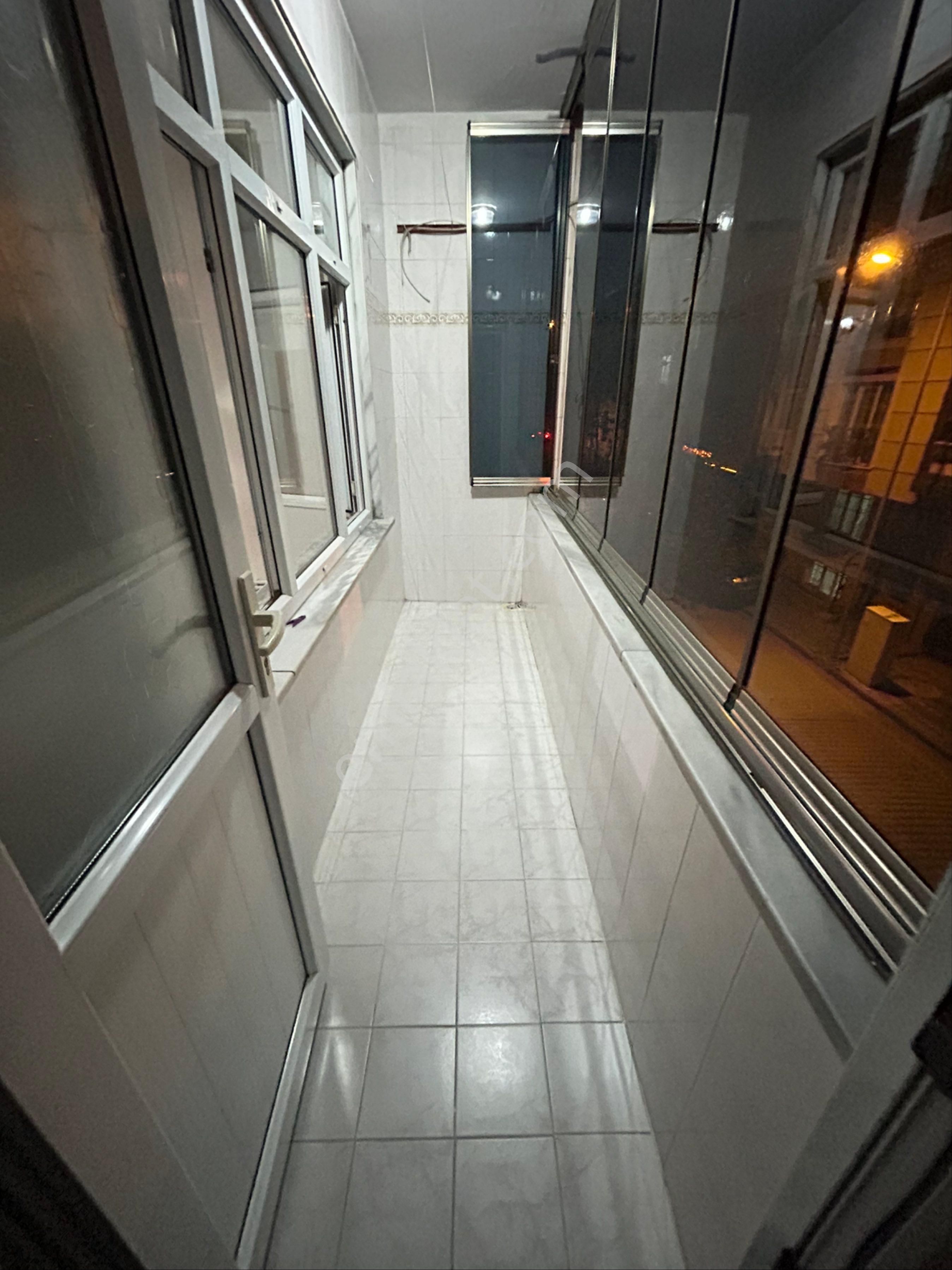 Uğurmumcu Mahallesi 2+1 110m2 Mükemmel Konumda Fırsat 1.kat Daire - Görsel 22