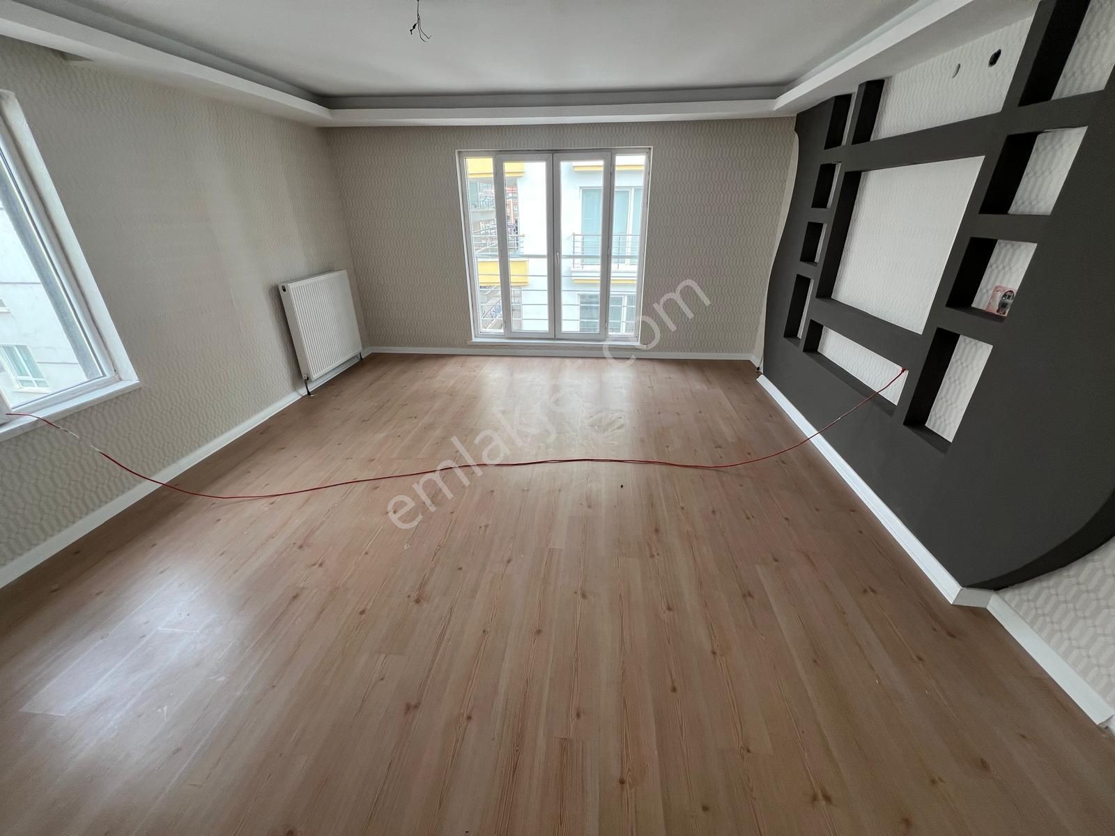 Ovacık Mahallesi'nde E.banyolu Asansörlü Binada 3+1 Daire! - Görsel 11