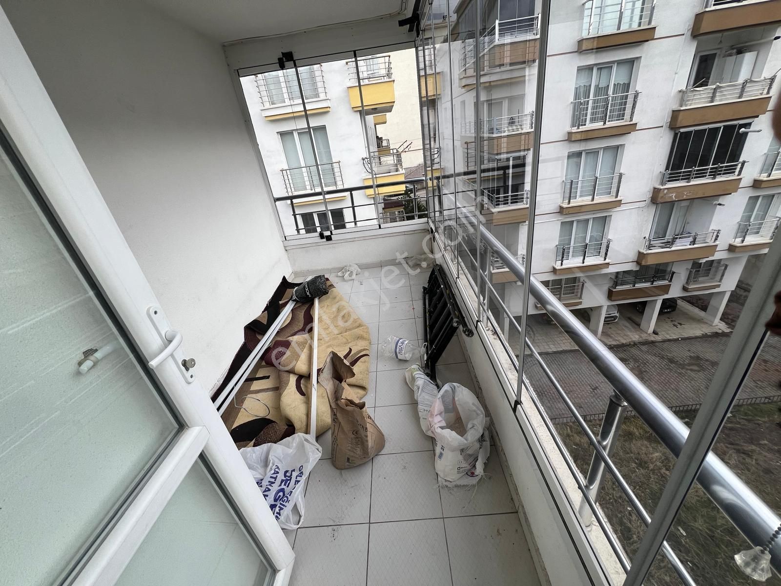 Ovacık Mahallesi'nde E.banyolu Asansörlü Binada 3+1 Daire! - Görsel 7