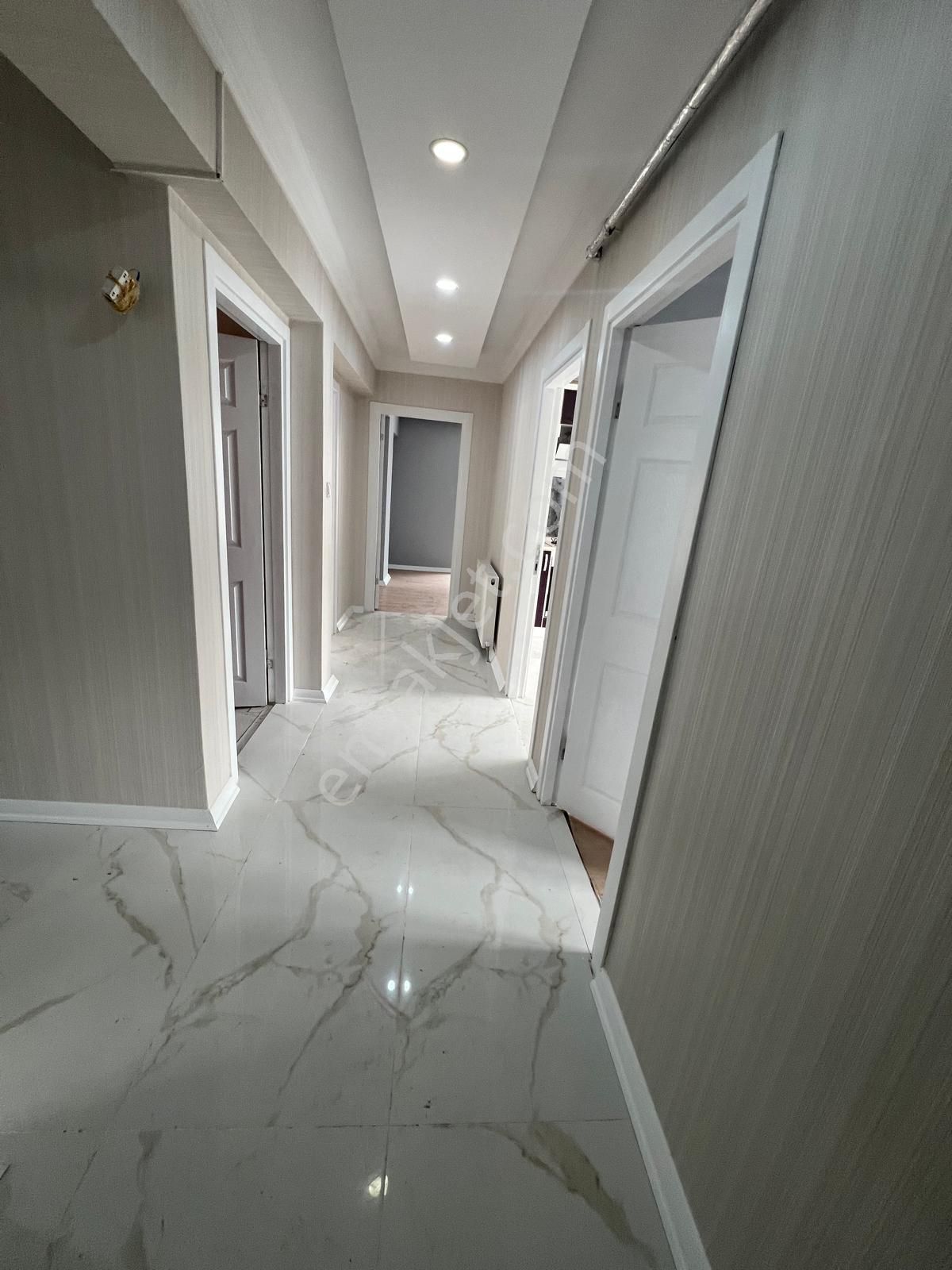 Ovacık Mahallesi'nde E.banyolu Asansörlü Binada 3+1 Daire! - Görsel 32