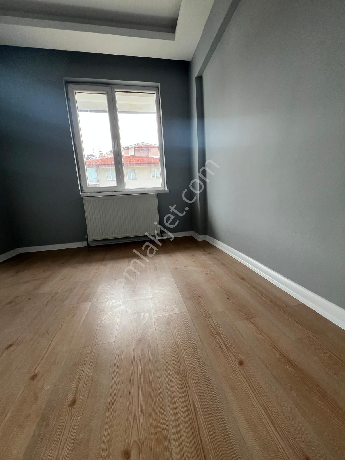 Ovacık Mahallesi'nde E.banyolu Asansörlü Binada 3+1 Daire! - Görsel 20