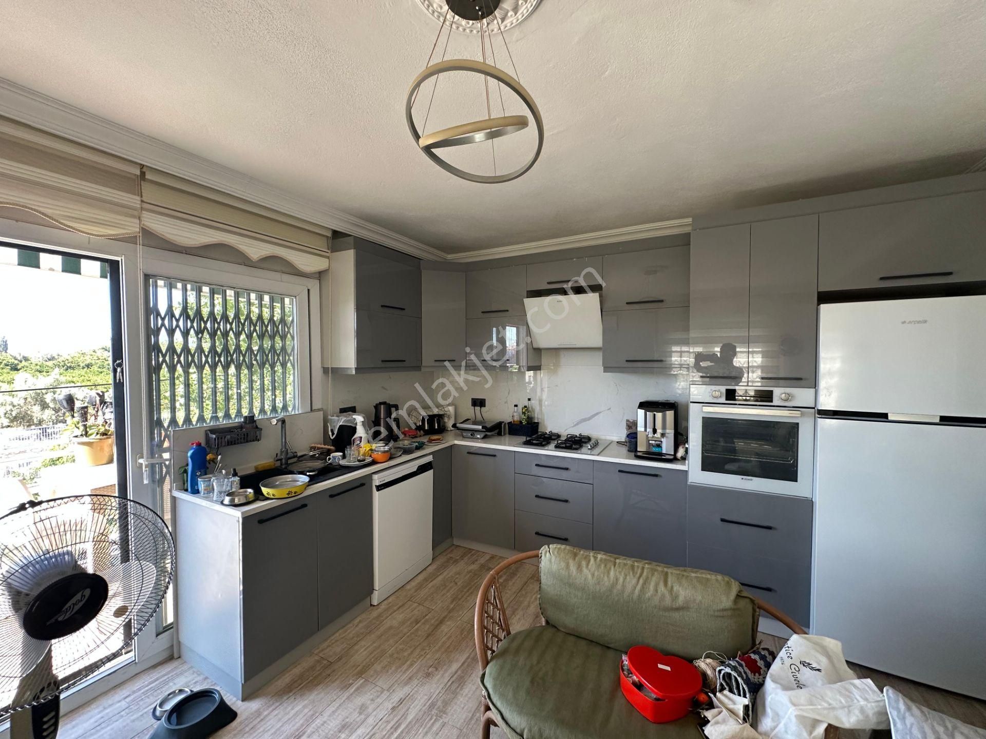 Seferihisar Ürkmez Merkezde Denıze Yakın Satılık 2+1 Daıre - Görsel 4