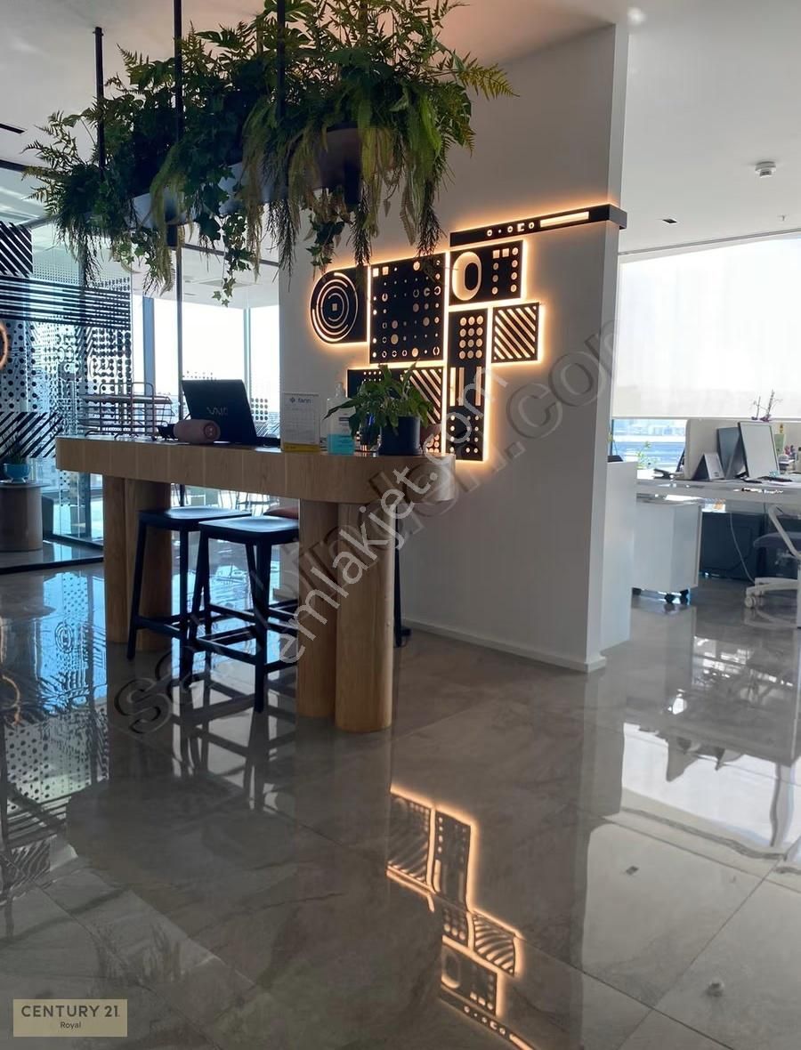 Moment Beştepe De 12. Katta Özel Mimari Tasarımlı Kiralık Ofis - Görsel 14