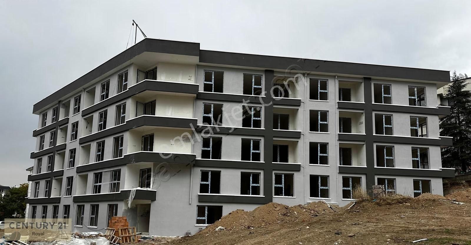 Öveçler Kabil Caddesi Yakını 2+1 Satılık Daire