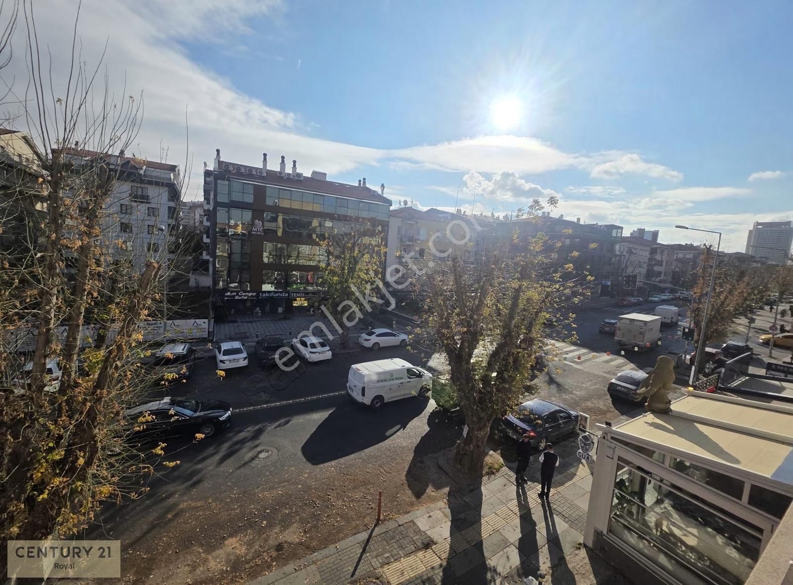 Emek 8. Cadde Üzerinde Muhteşem Lokasyonda 2+1 - Görsel 6