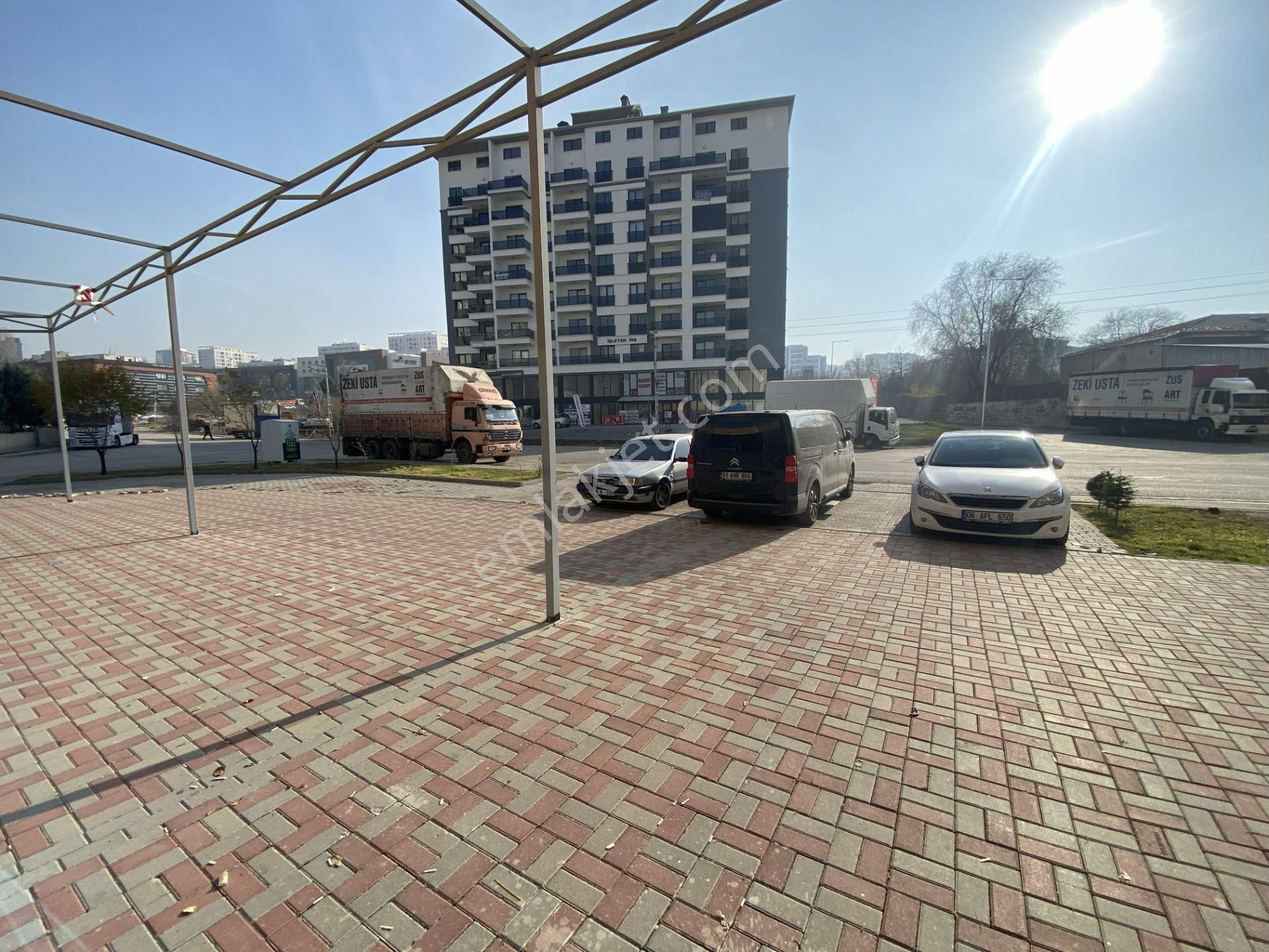 Mamak Altınevler Mahallesi Bukule Rezidans'ta Satılık Dükkan - Görsel 9