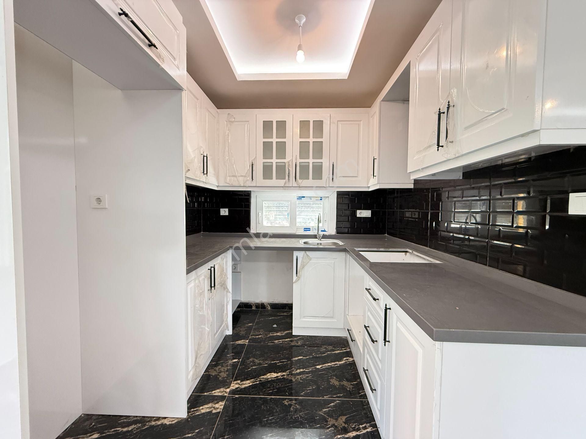 Seferihisar Doğanbey’de Satılık 3 + 1 Sıfır Geniş Bahçeli Villa Yazlık - Görsel 16