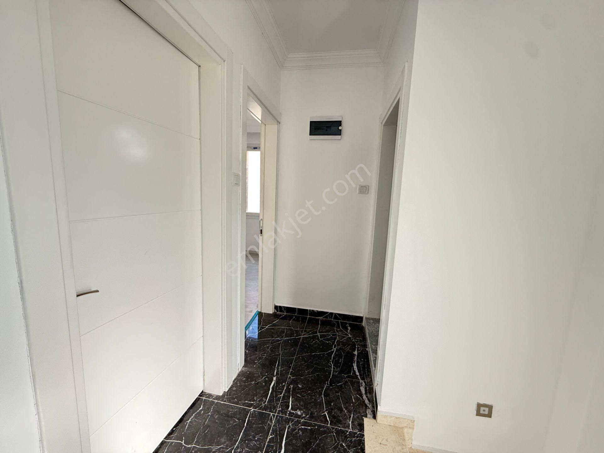 Seferihisar Doğanbey’de Satılık 3 + 1 Sıfır Geniş Bahçeli Villa Yazlık - Görsel 27